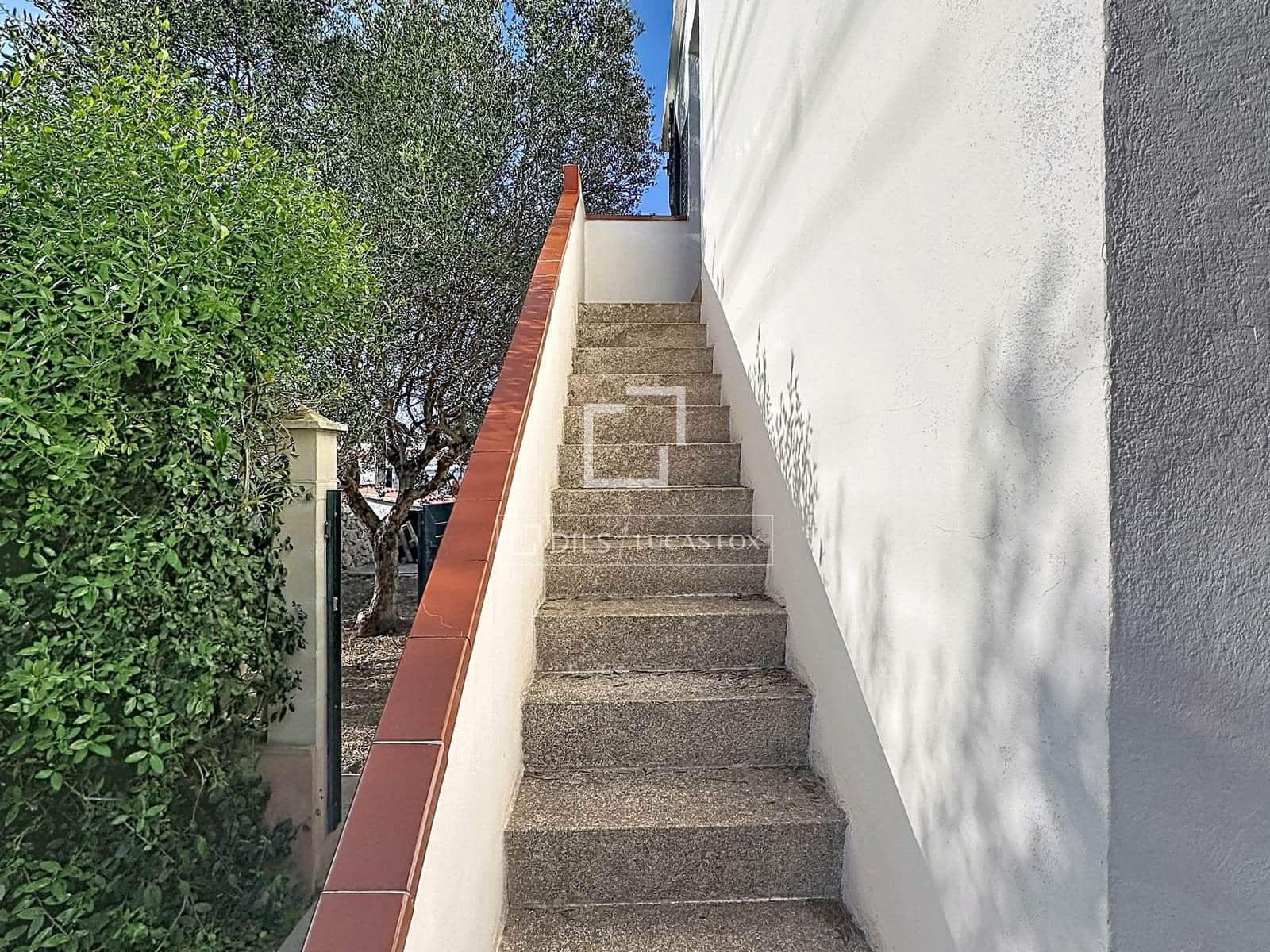 5 sypialnia Willa na sprzedaż w Es Castell z basenem - 690 000 € (Ref: 9795601)