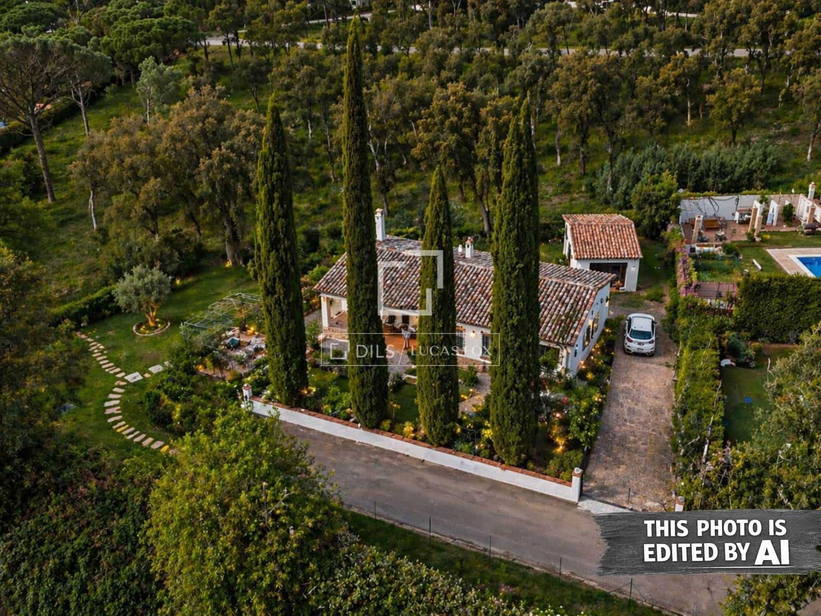 4 makuuhuone Huvila myytävänä paikassa Santa Cristina d'Aro - 370 000 € (Ref: 9795771)