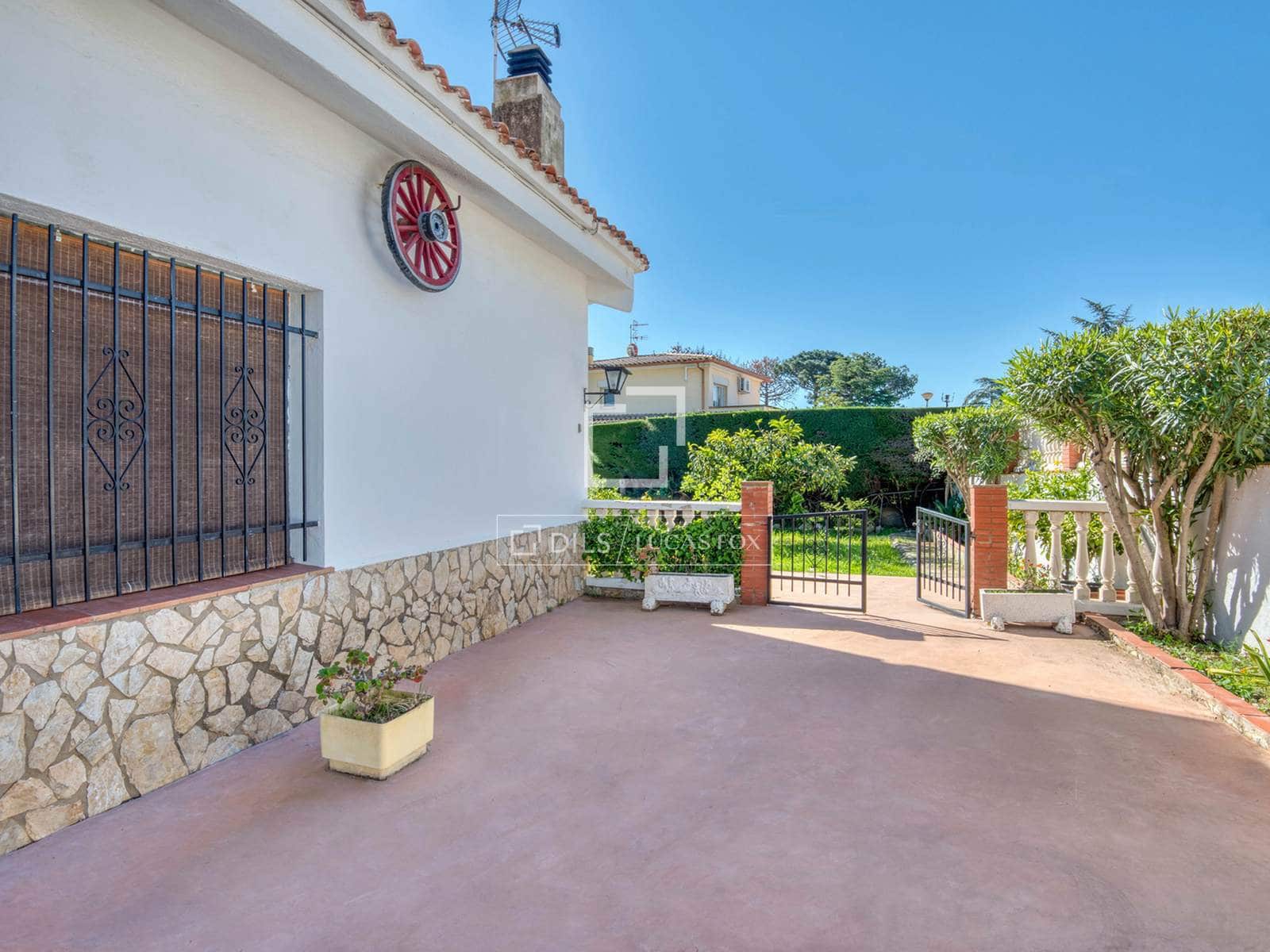 4 chambre Villa/Maison à vendre à Platja d'Aro - 870 000 € (Ref: 9795772)
