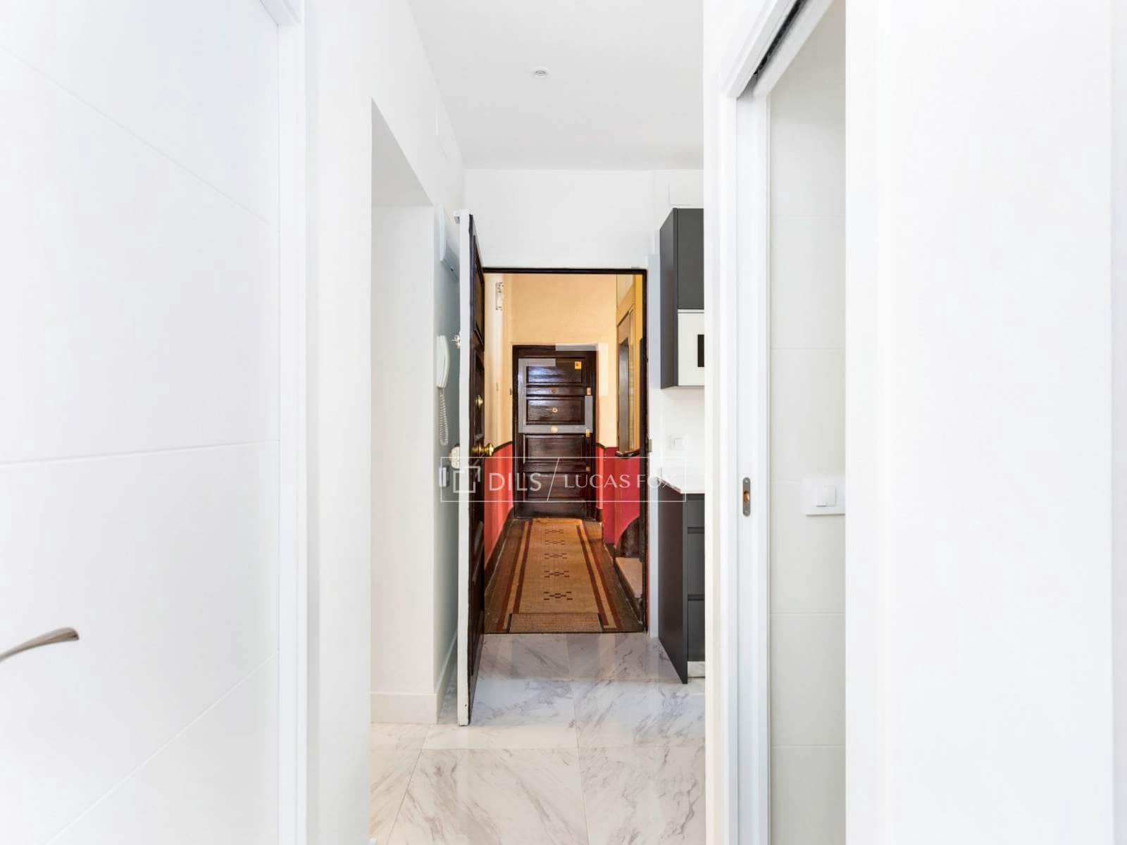 2 sovrum Lägenhet att hyra i Madrid stad - 2 500 € (Ref: 9795773)