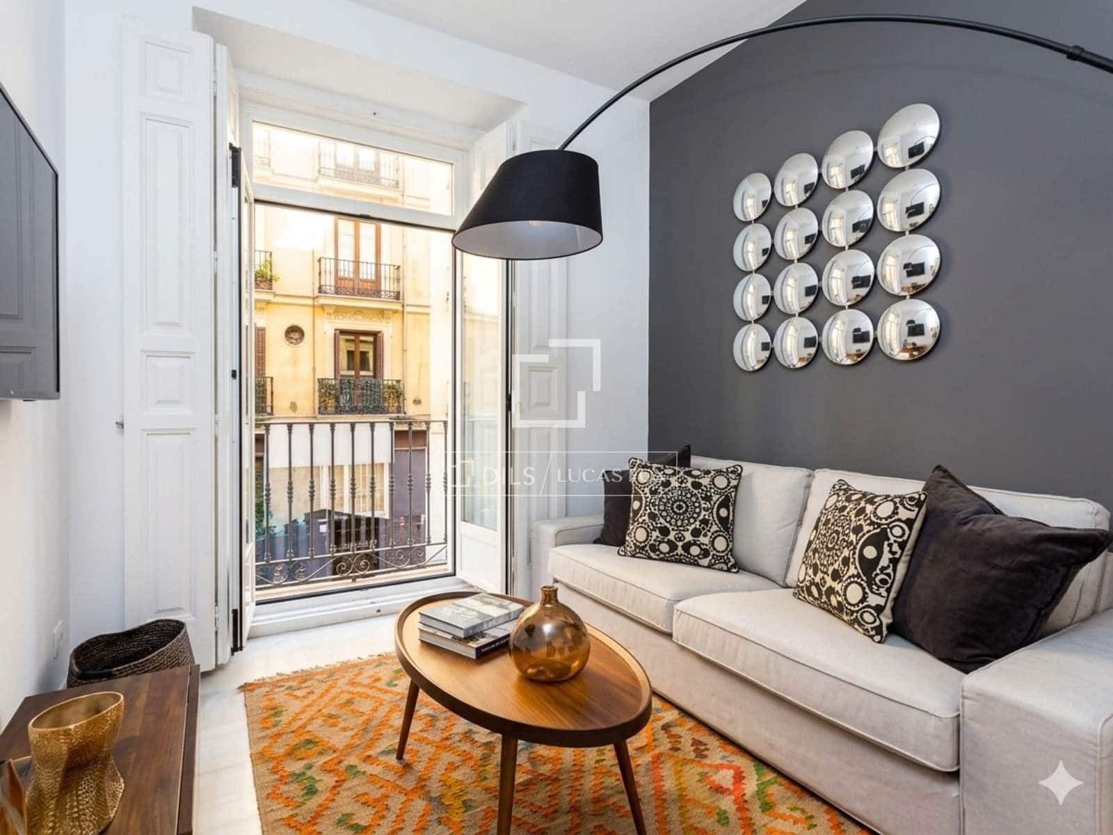 2 sovrum Lägenhet att hyra i Madrid stad - 2 500 € (Ref: 9795773)