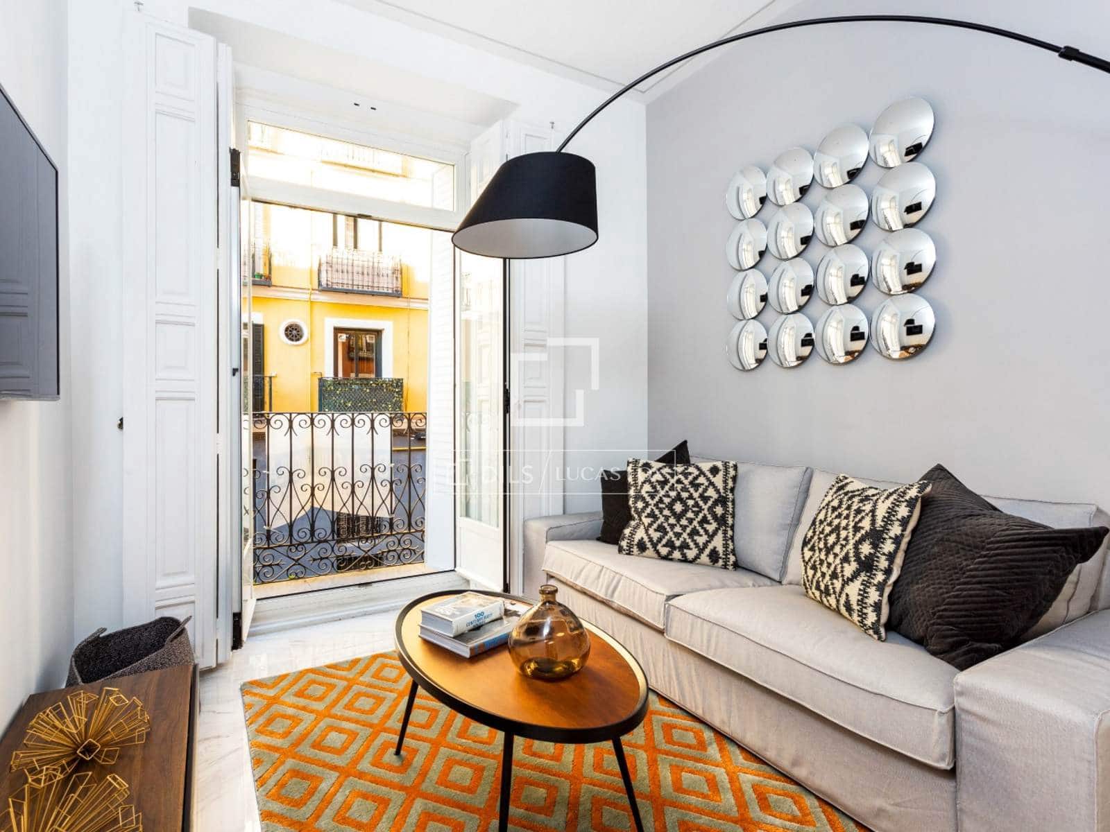 2 sovrum Lägenhet att hyra i Madrid stad - 2 500 € (Ref: 9795773)