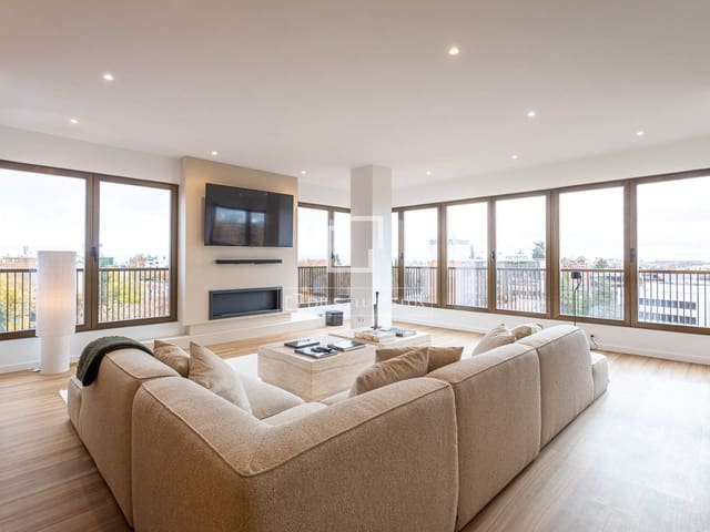 3 quarto Apartamento para venda em Madrid cidade com piscina garagem - 1 630 000 € (Ref: 9797427)