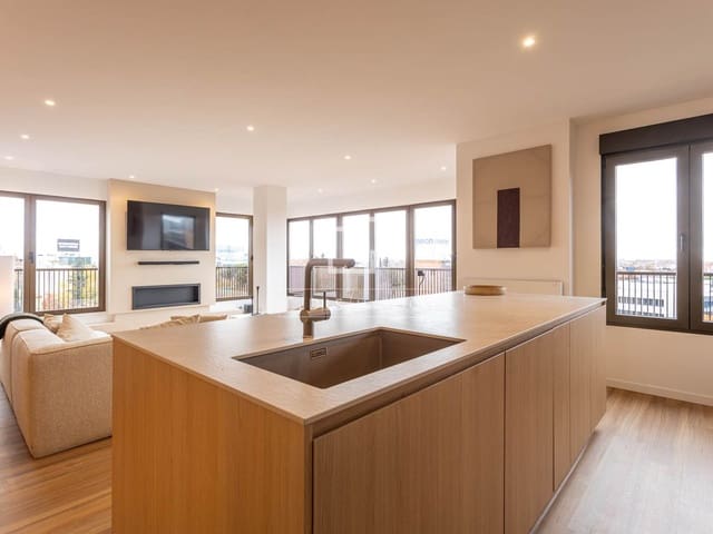 3 quarto Apartamento para venda em Madrid cidade com piscina garagem - 1 630 000 € (Ref: 9797427)