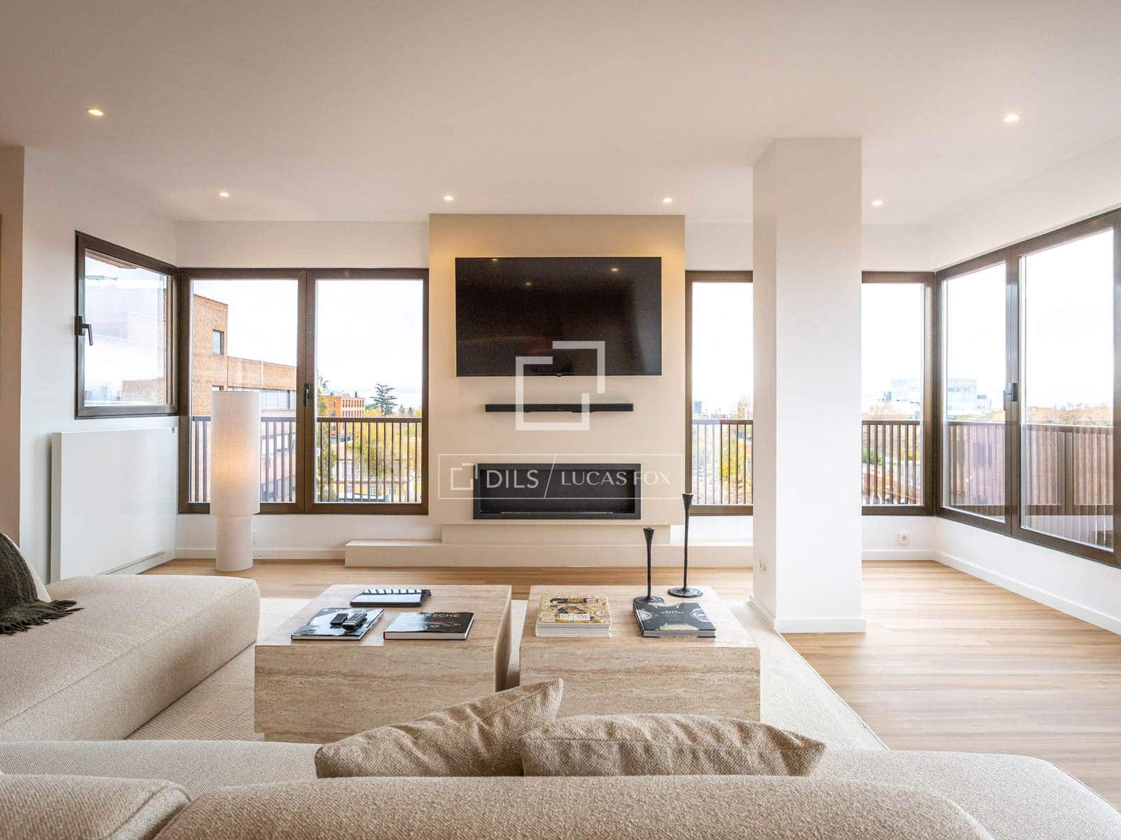 3 quarto Apartamento para venda em Madrid cidade com piscina garagem - 1 630 000 € (Ref: 9797427)