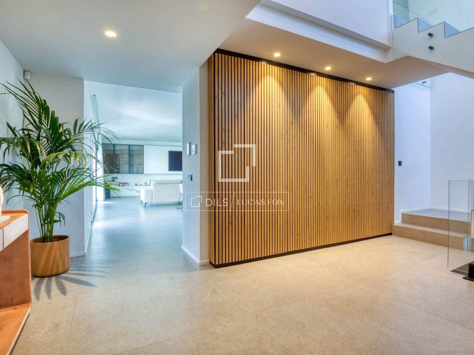 5 sypialnia Willa na sprzedaż w Santa Cristina d'Aro z basenem garażem - 2 325 000 € (Ref: 9797429)