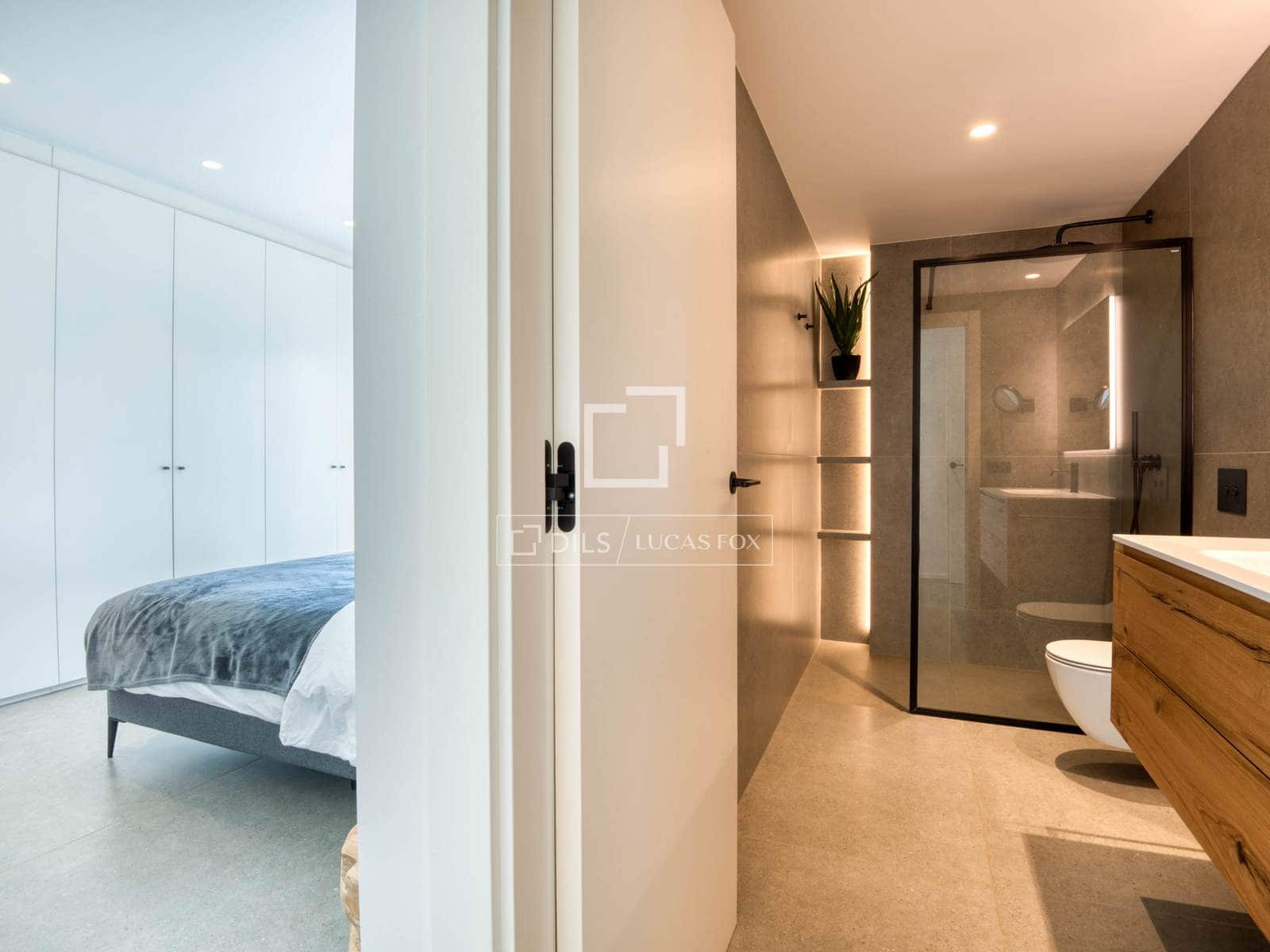 5 sypialnia Willa na sprzedaż w Santa Cristina d'Aro z basenem garażem - 2 325 000 € (Ref: 9797429)