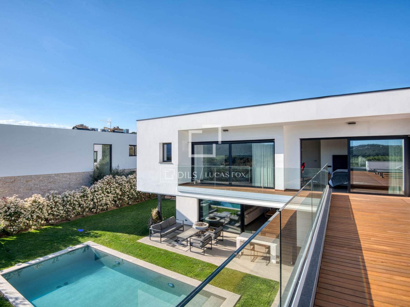 5 sypialnia Willa na sprzedaż w Santa Cristina d'Aro z basenem garażem - 2 325 000 € (Ref: 9797429)