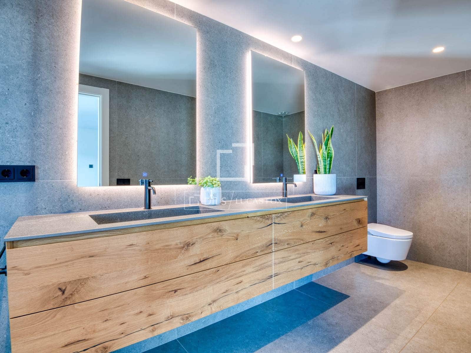 5 sypialnia Willa na sprzedaż w Santa Cristina d'Aro z basenem garażem - 2 325 000 € (Ref: 9797429)