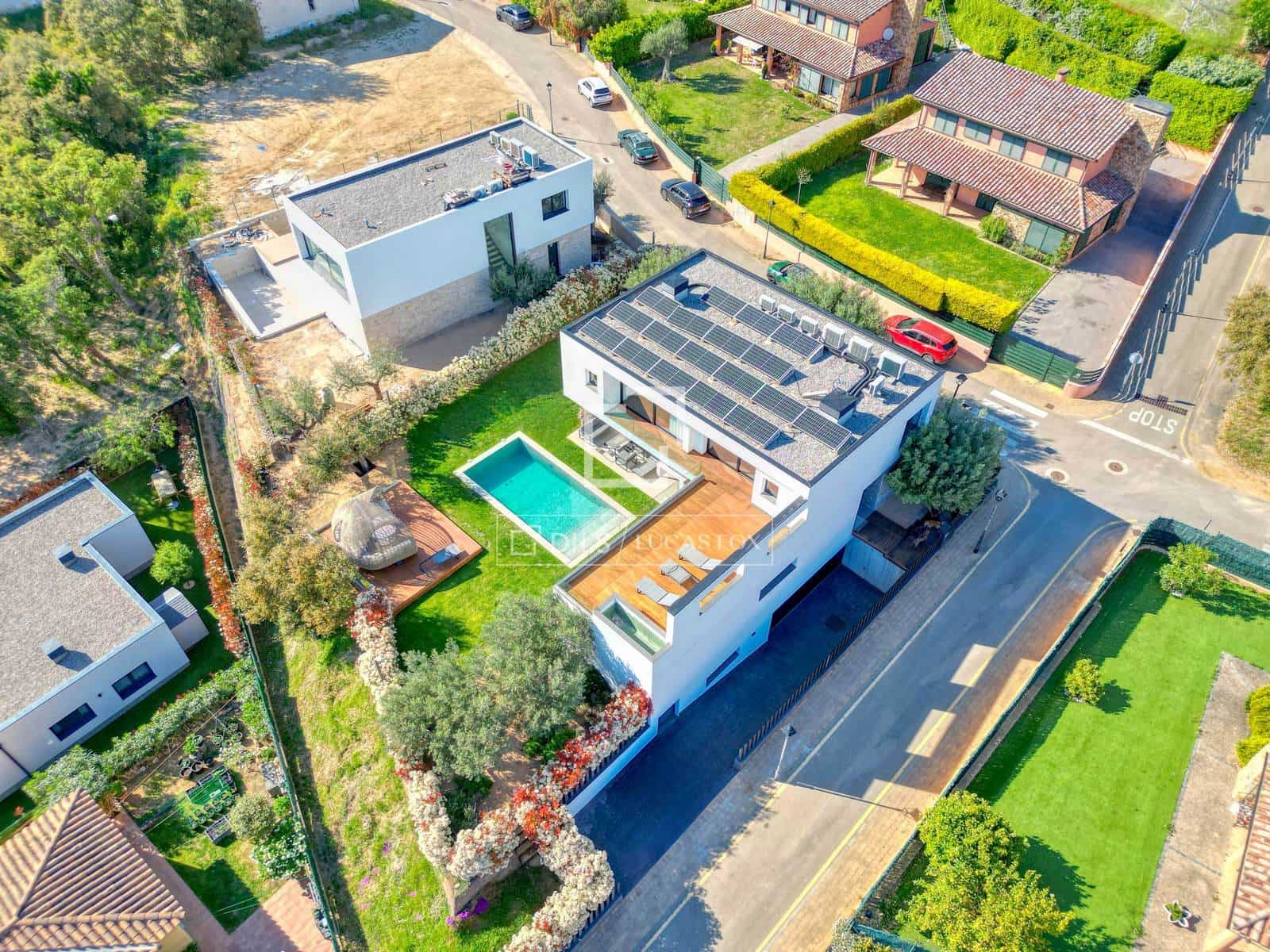 5 sypialnia Willa na sprzedaż w Santa Cristina d'Aro z basenem garażem - 2 325 000 € (Ref: 9797429)