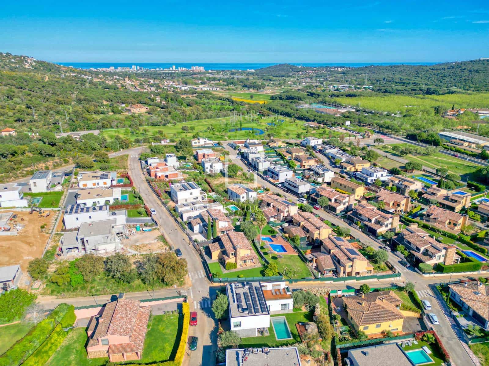 5 sypialnia Willa na sprzedaż w Santa Cristina d'Aro z basenem garażem - 2 325 000 € (Ref: 9797429)