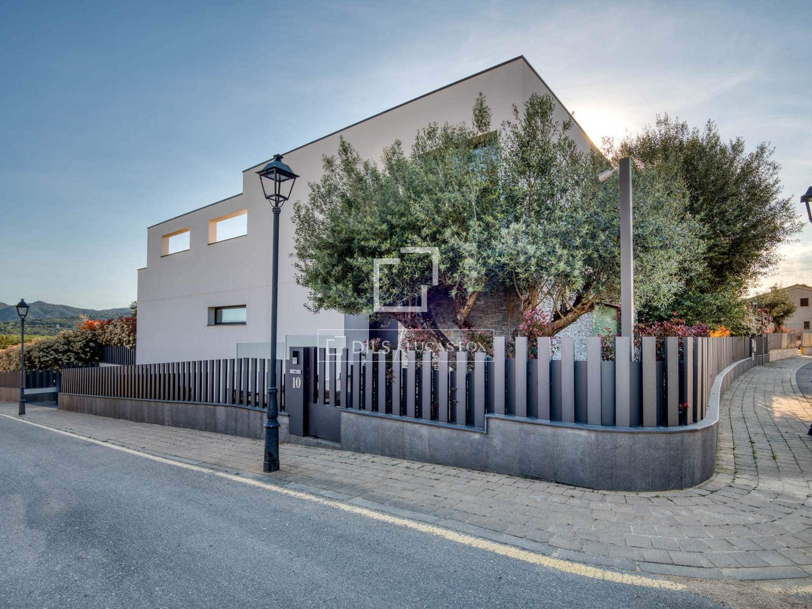 5 sypialnia Willa na sprzedaż w Santa Cristina d'Aro z basenem garażem - 2 325 000 € (Ref: 9797429)