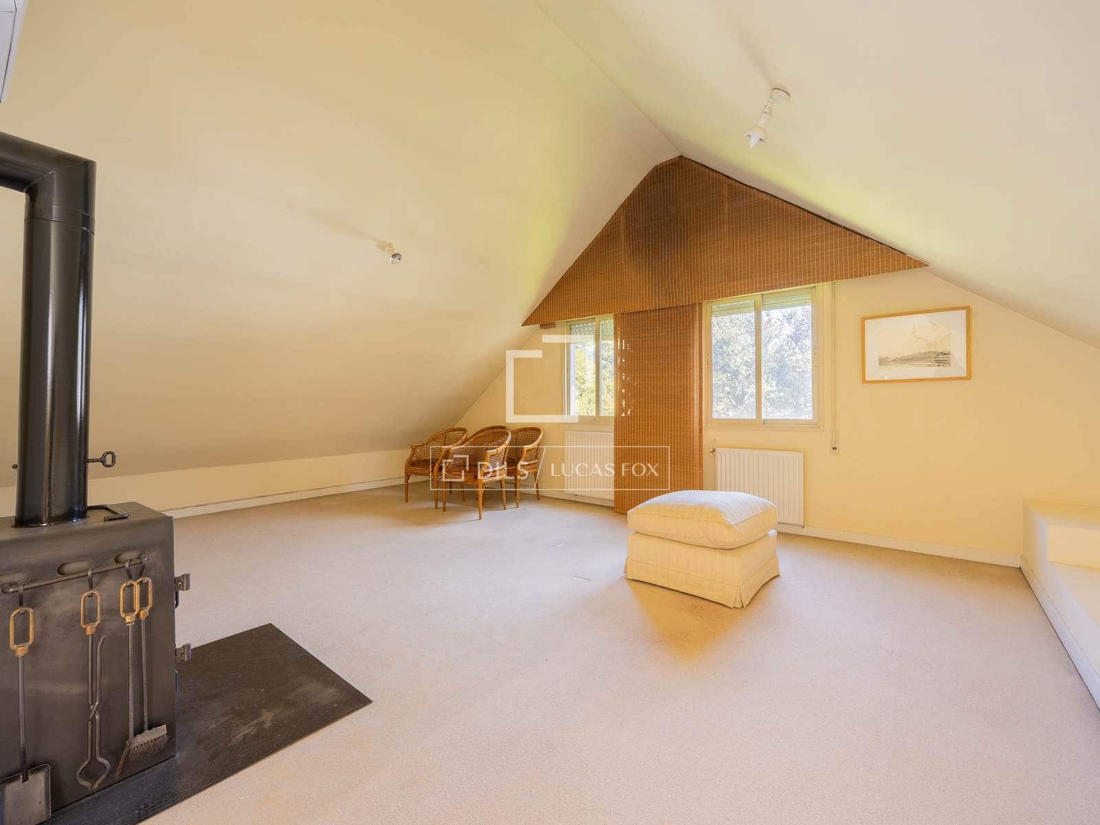 6 sypialnia Willa na sprzedaż w Miasto Madryt z basenem garażem - 2 700 000 € (Ref: 9798113)