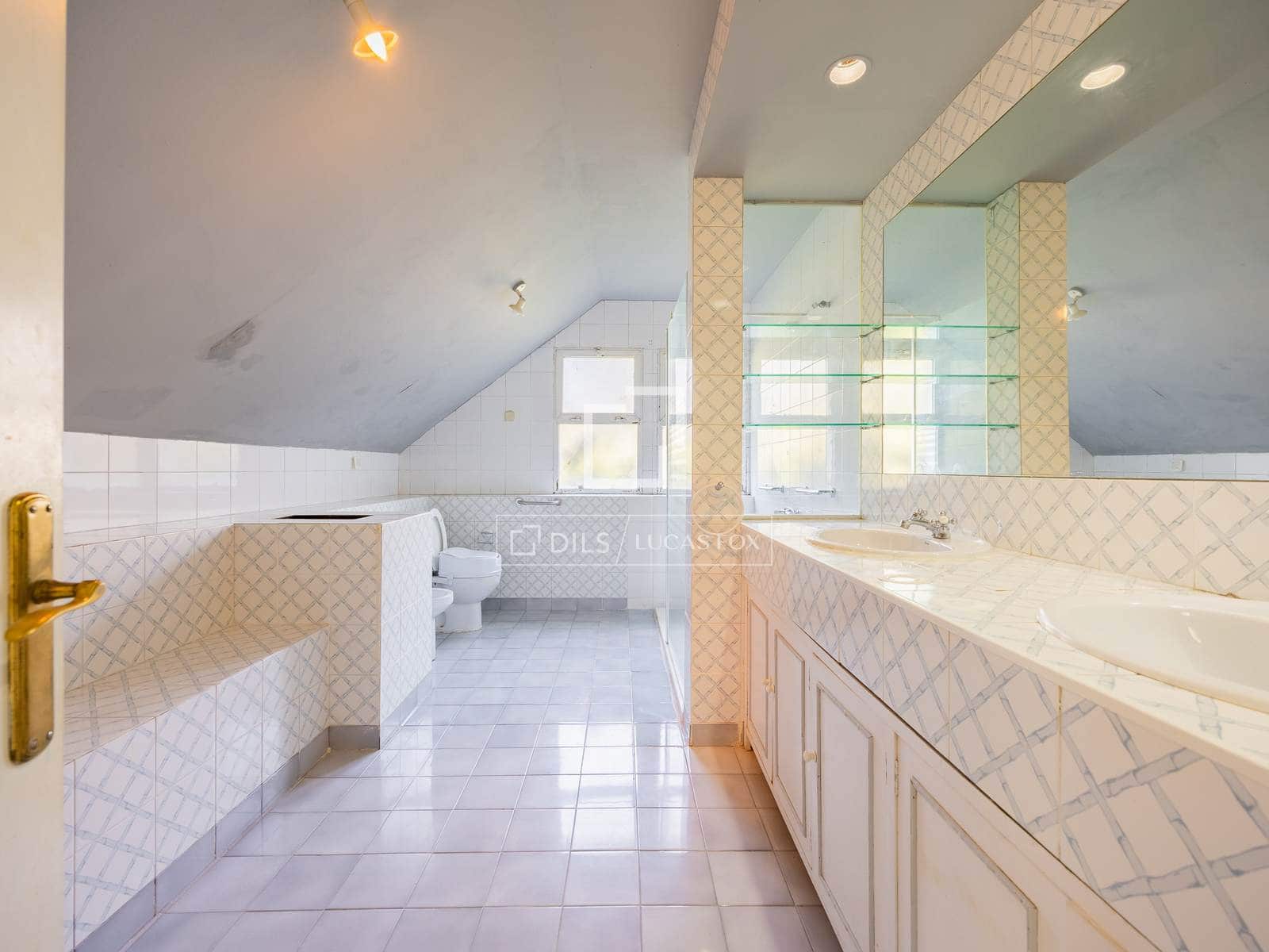 6 sypialnia Willa na sprzedaż w Miasto Madryt z basenem garażem - 2 700 000 € (Ref: 9798113)