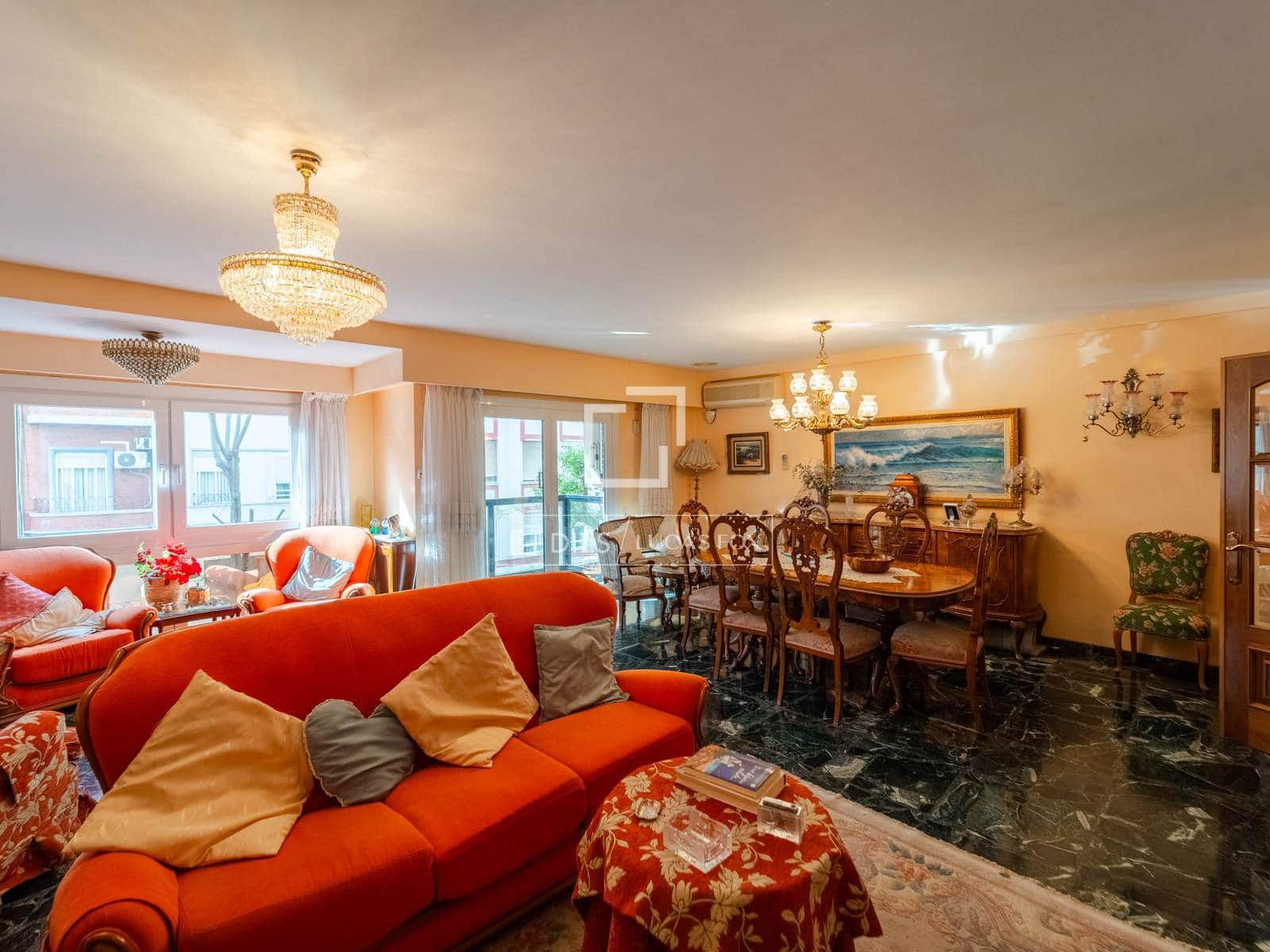 4 soveværelse Lejlighed til salg i Valencia by med garage - € 790.000 (Ref: 9798114)