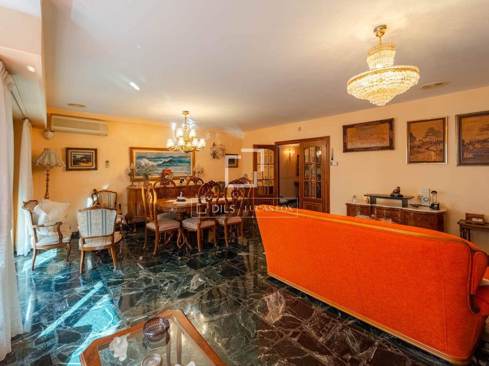 4 soveværelse Lejlighed til salg i Valencia by med garage - € 790.000 (Ref: 9798114)