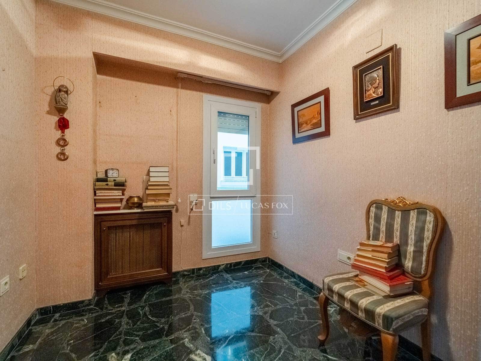 4 soveværelse Lejlighed til salg i Valencia by med garage - € 790.000 (Ref: 9798114)