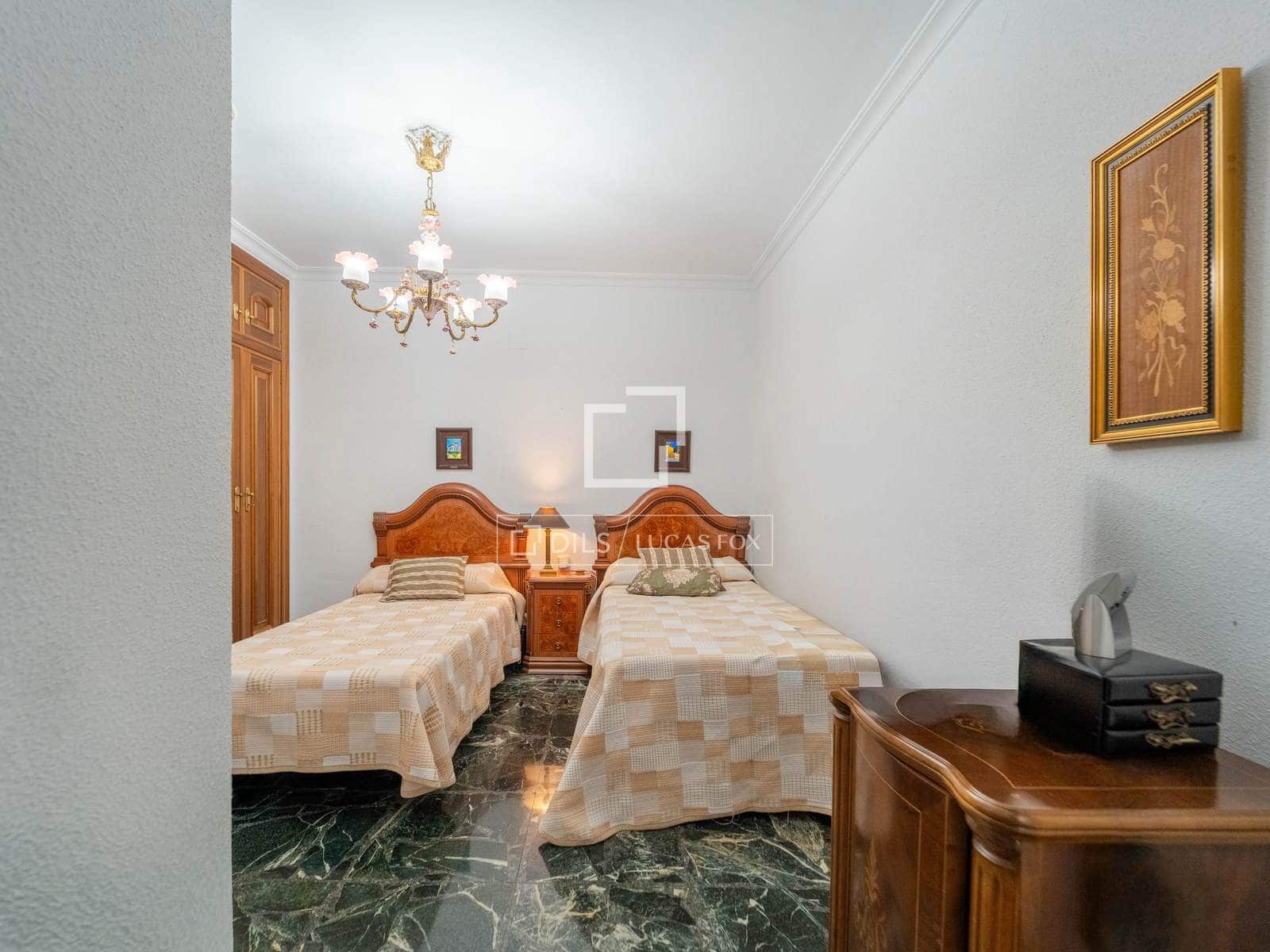 4 soveværelse Lejlighed til salg i Valencia by med garage - € 790.000 (Ref: 9798114)