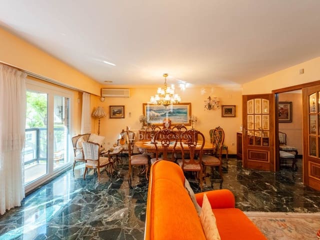 4 soveværelse Lejlighed til salg i Valencia by med garage - € 790.000 (Ref: 9798114)