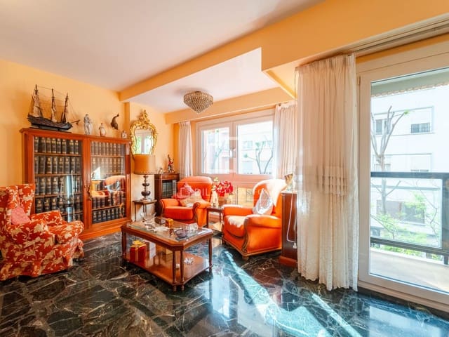 4 soveværelse Lejlighed til salg i Valencia by med garage - € 790.000 (Ref: 9798114)