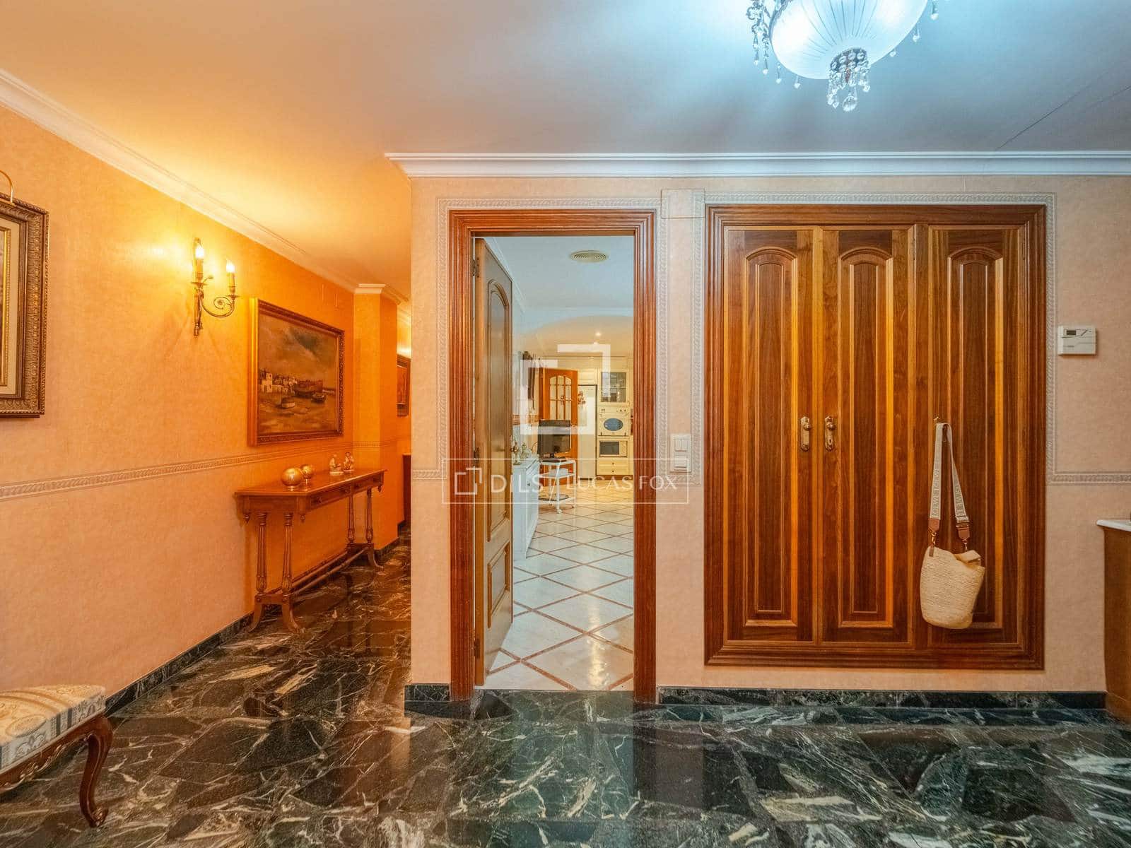 4 soveværelse Lejlighed til salg i Valencia by med garage - € 790.000 (Ref: 9798114)