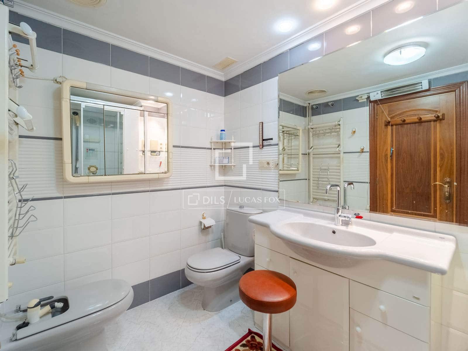 4 soveværelse Lejlighed til salg i Valencia by med garage - € 790.000 (Ref: 9798114)