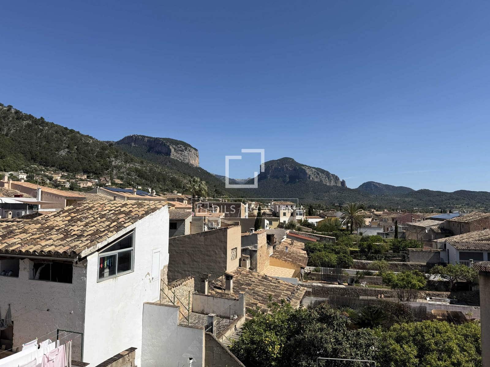 Chalet de 7 habitaciones en Alaró en venta con garaje - 995.000 € (Ref: 9798116)