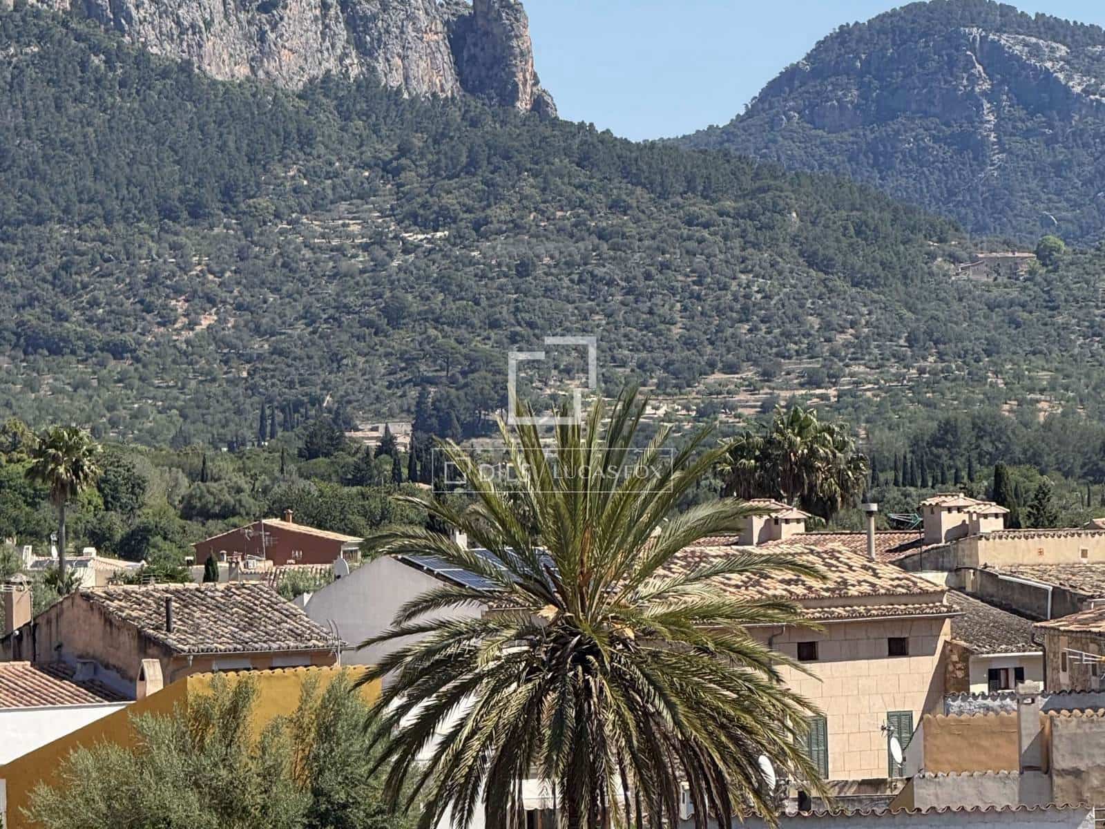 Chalet de 7 habitaciones en Alaró en venta con garaje - 995.000 € (Ref: 9798116)