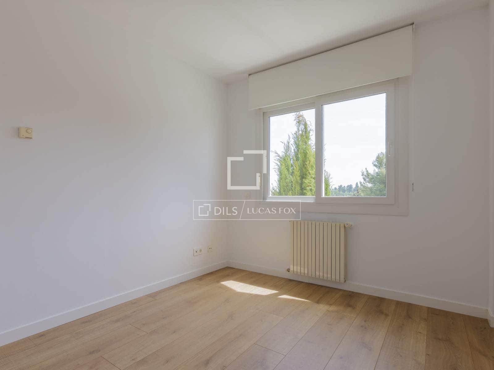 3 sypialnia Penthouse na sprzedaż w Miasto Madryt z basenem - 1 675 000 € (Ref: 9798255)