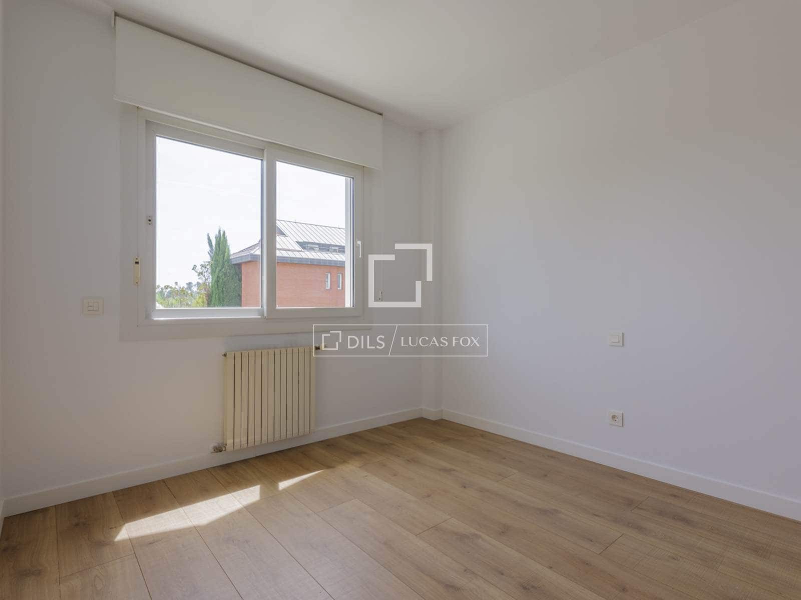 3 sypialnia Penthouse na sprzedaż w Miasto Madryt z basenem - 1 675 000 € (Ref: 9798255)