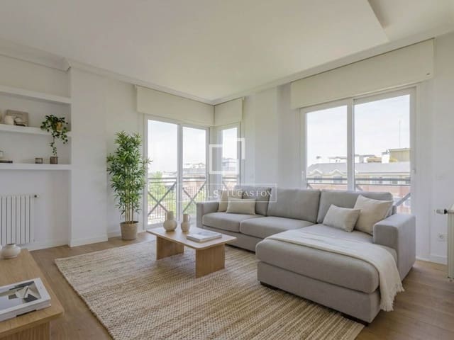 3 soverom Penthouse til salgs i Madrid by med svømmebasseng - € 1 595 000 (Ref: 9798255)