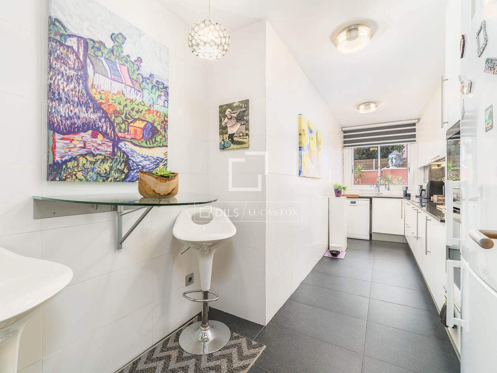 3 slaapkamer Appartement te koop in Barcelona stad met zwembad garage - € 620.000 (Ref: 9798256)