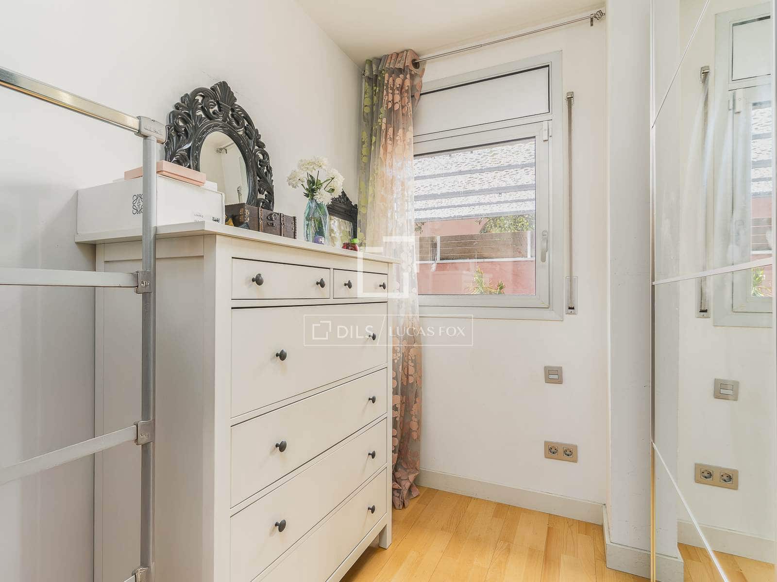 3 slaapkamer Appartement te koop in Barcelona stad met zwembad garage - € 620.000 (Ref: 9798256)