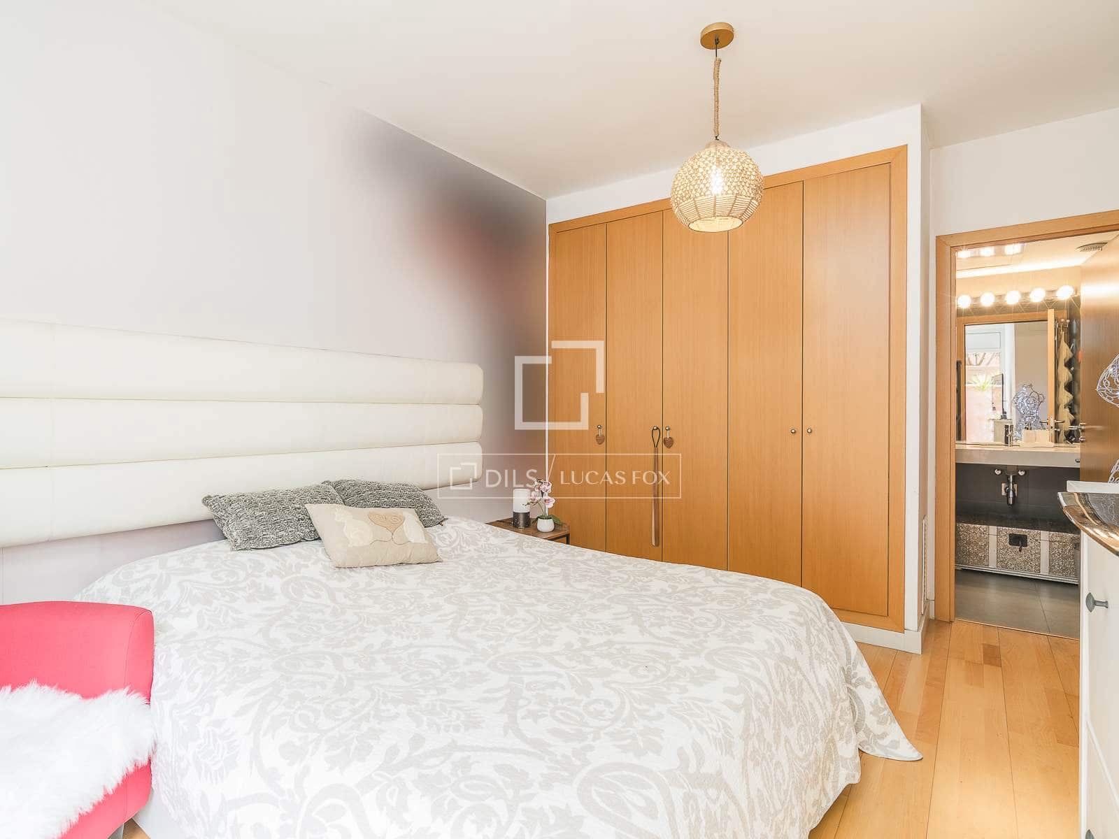 3 slaapkamer Appartement te koop in Barcelona stad met zwembad garage - € 620.000 (Ref: 9798256)
