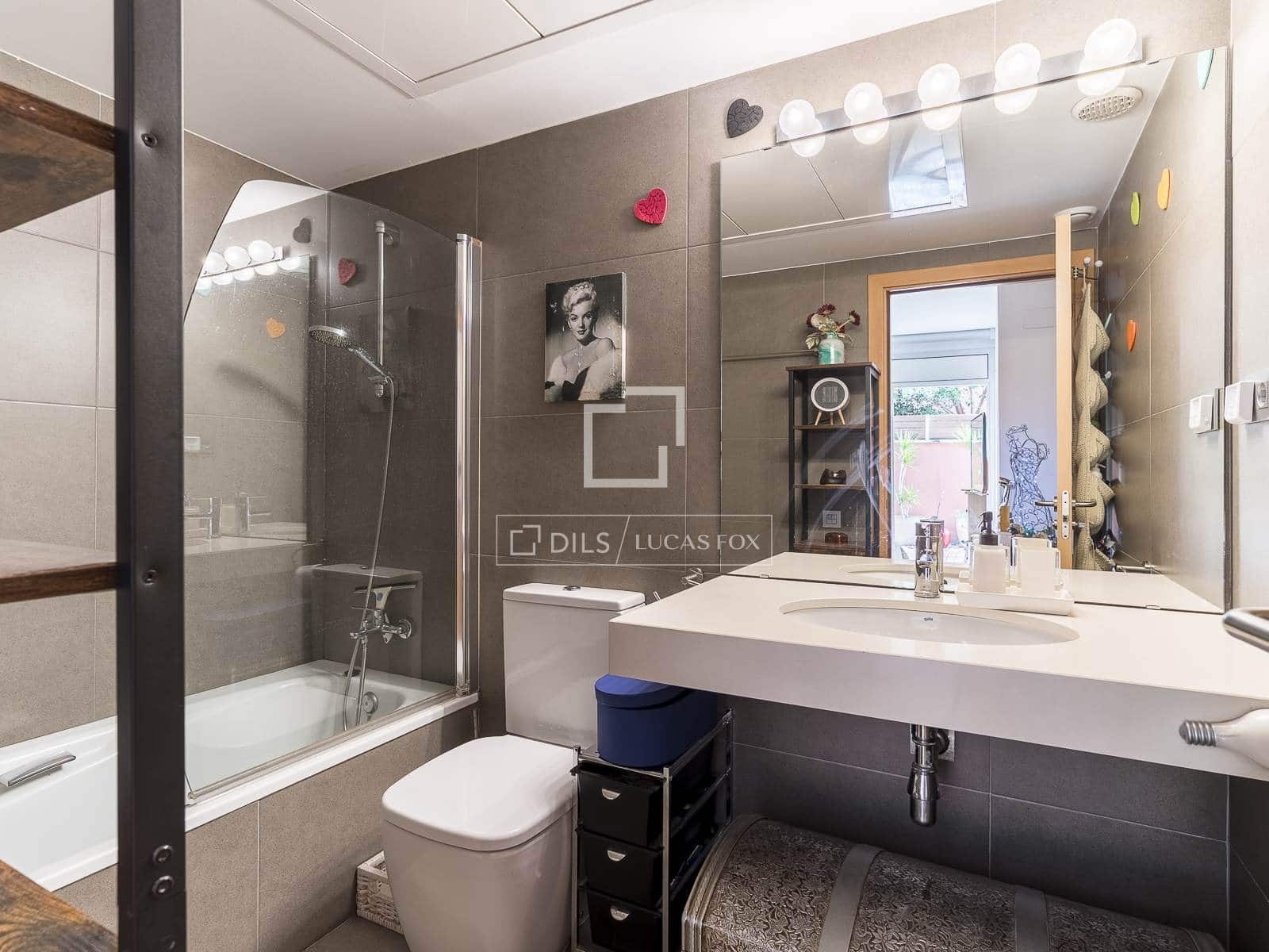 3 slaapkamer Appartement te koop in Barcelona stad met zwembad garage - € 620.000 (Ref: 9798256)