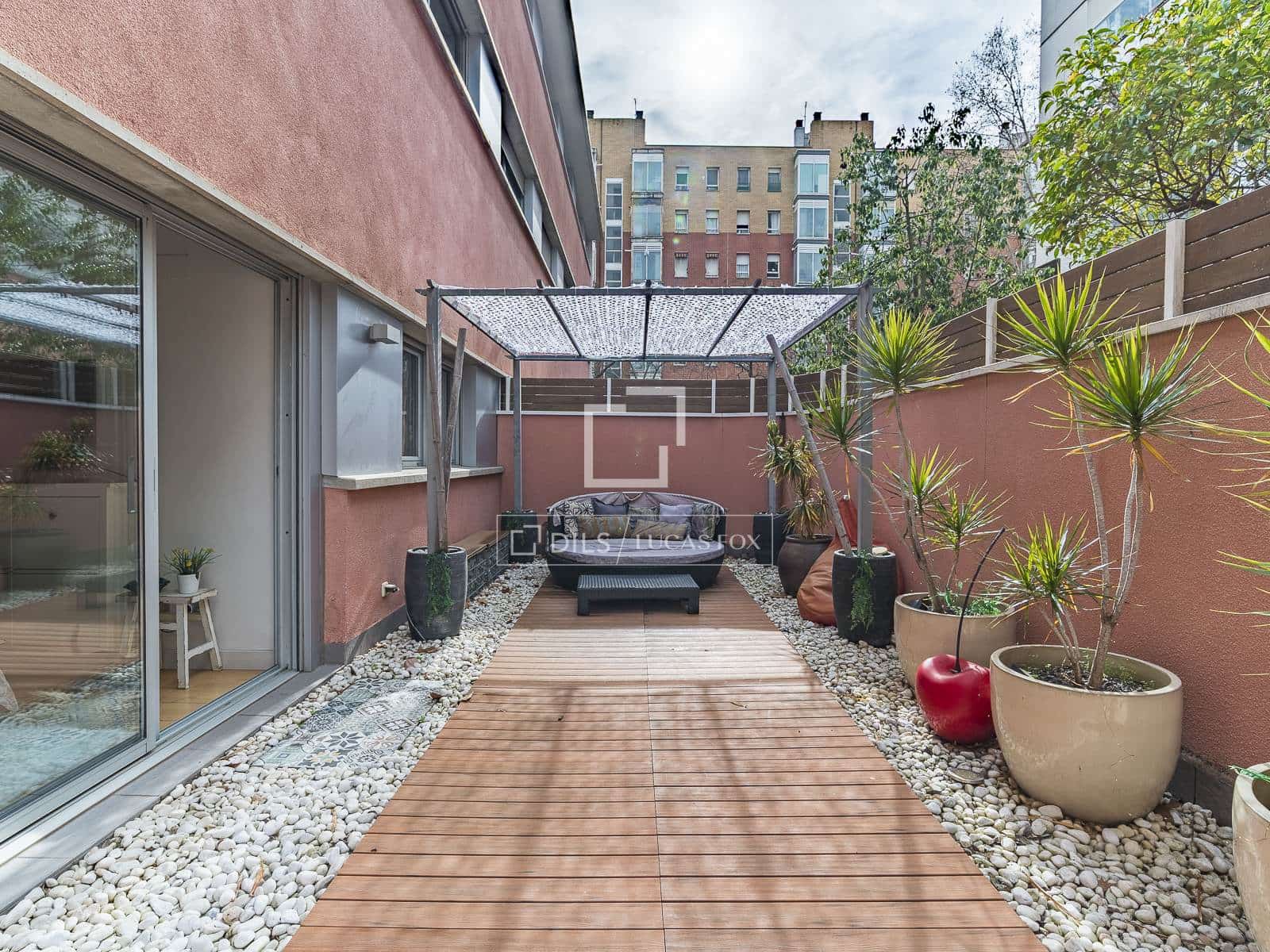 3 slaapkamer Appartement te koop in Barcelona stad met zwembad garage - € 620.000 (Ref: 9798256)