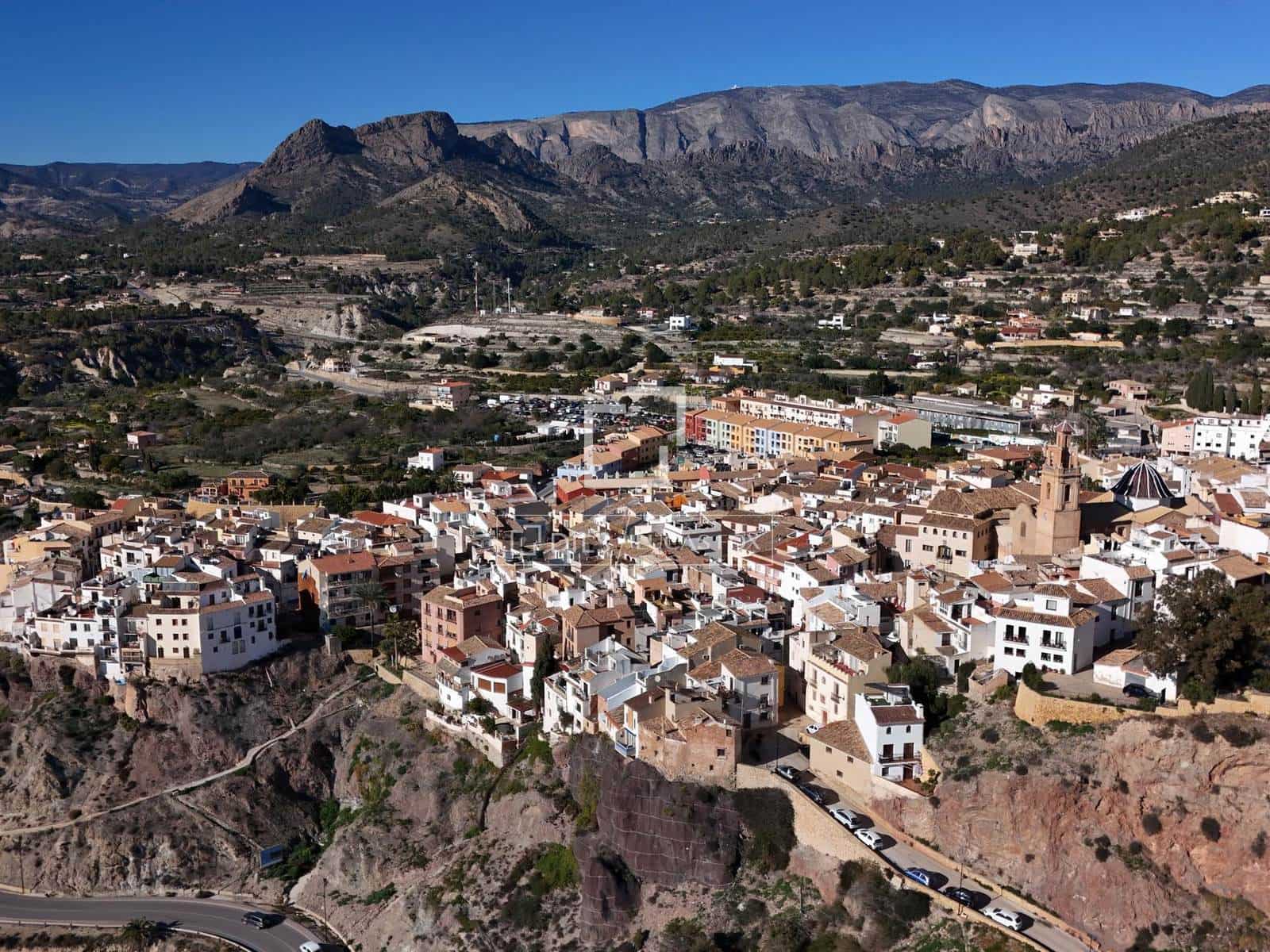 2 soverom Villa til salgs i Finestrat med svømmebasseng garasje - € 581 000 (Ref: 9798352)