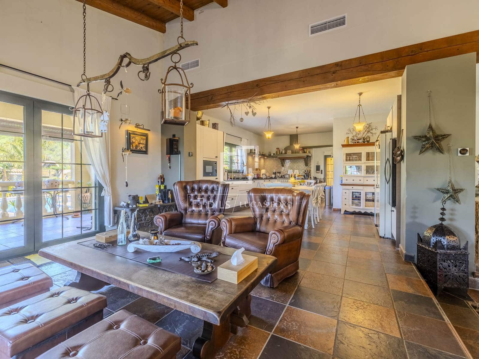 3 quarto Moradia para venda em Pedreguer com piscina garagem - 995 000 € (Ref: 9798354)