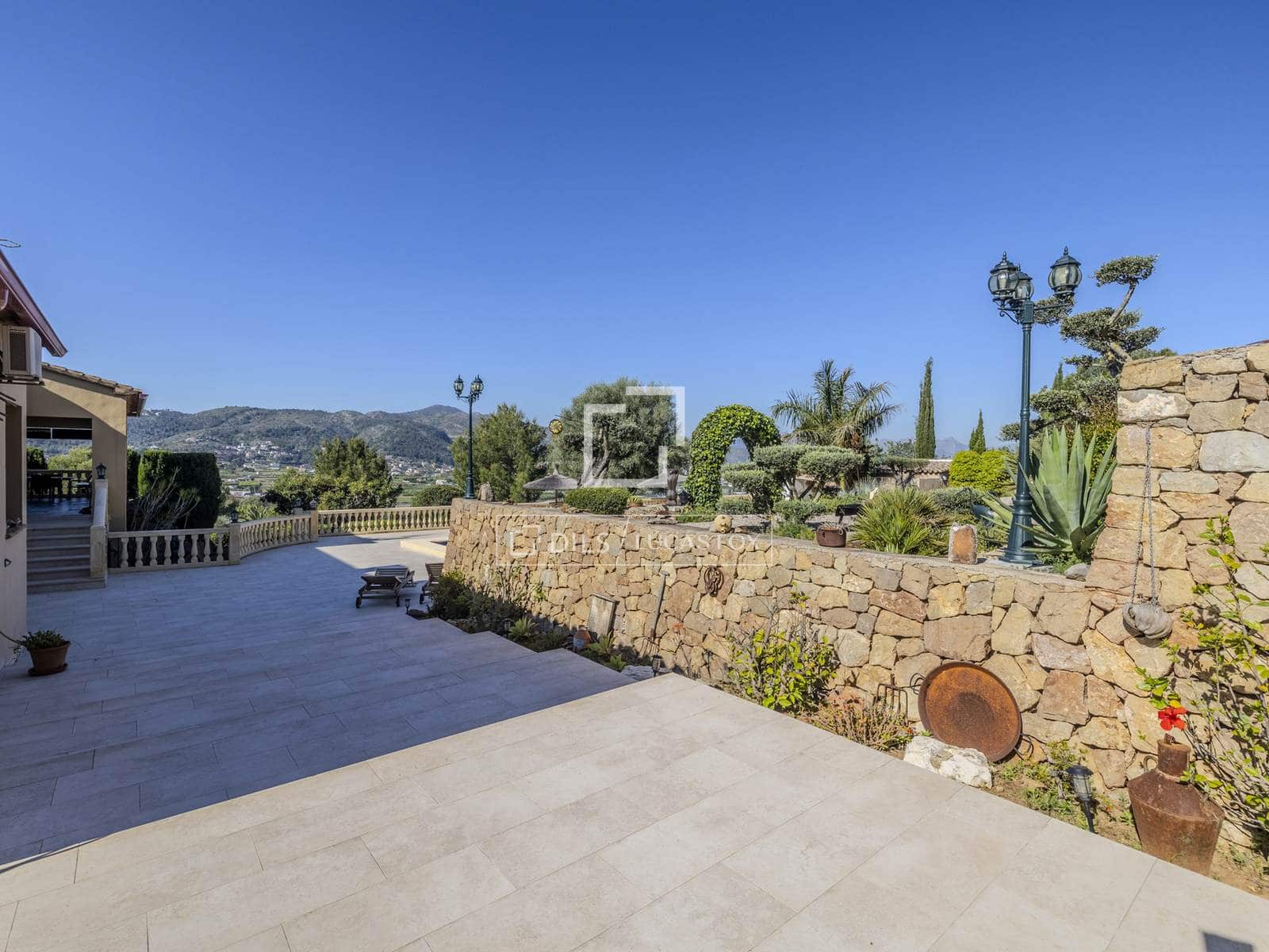 3 quarto Moradia para venda em Pedreguer com piscina garagem - 995 000 € (Ref: 9798354)