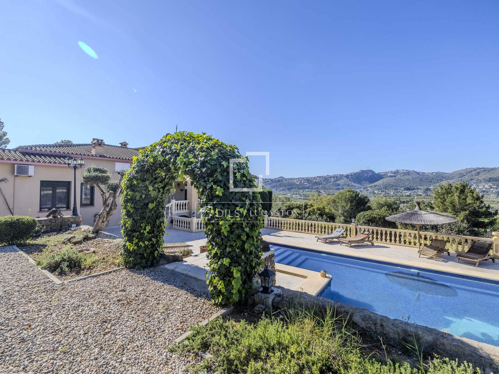 3 quarto Moradia para venda em Pedreguer com piscina garagem - 995 000 € (Ref: 9798354)