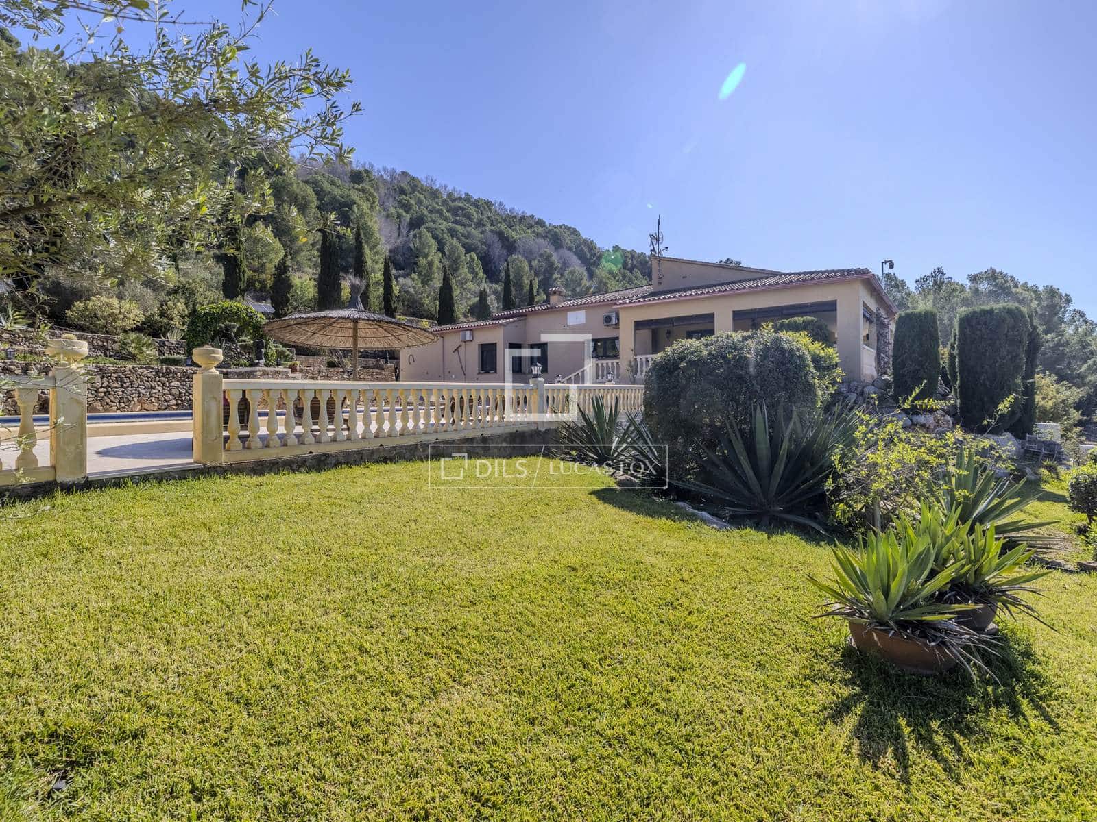 3 quarto Moradia para venda em Pedreguer com piscina garagem - 995 000 € (Ref: 9798354)