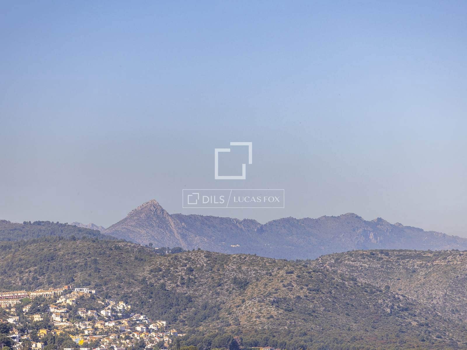 3 bedroom Villa for sale in Pedreguer with pool garage - € 995,000 (Ref: 9798354)