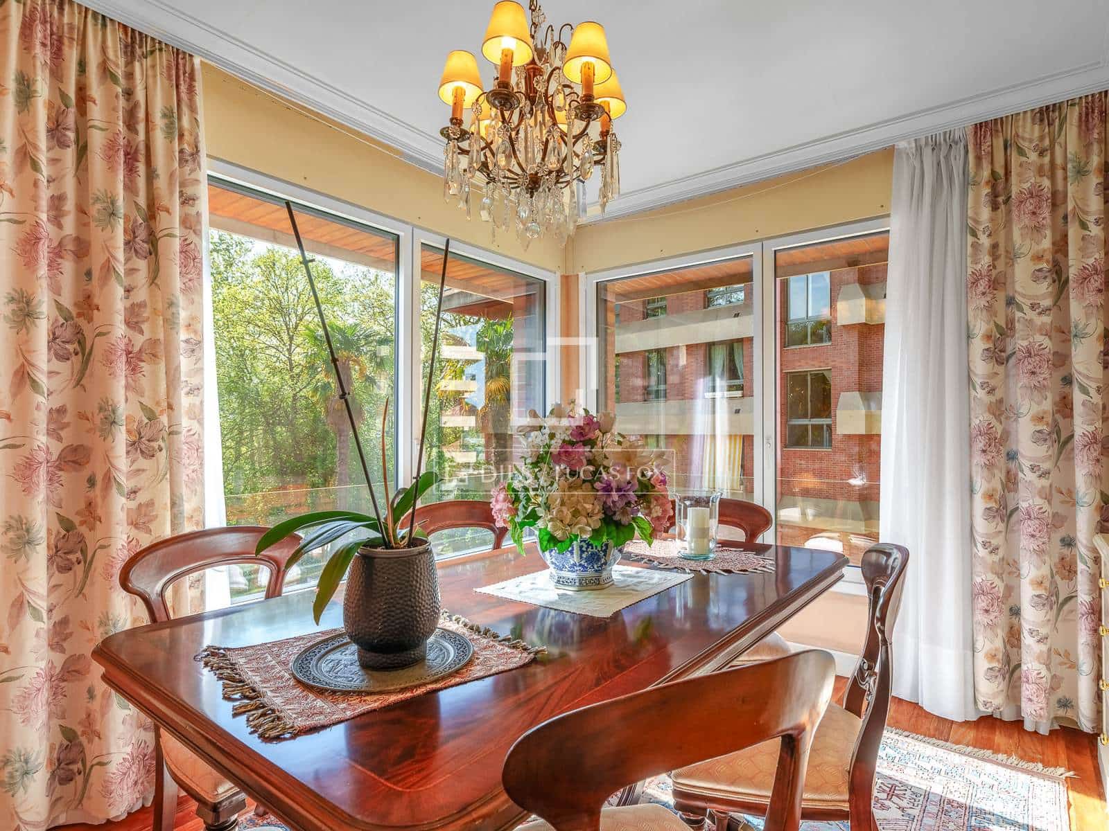 4 sypialnia Apartament na sprzedaż w Donostia-San Sebastian z basenem garażem - 2 650 000 € (Ref: 9798446)