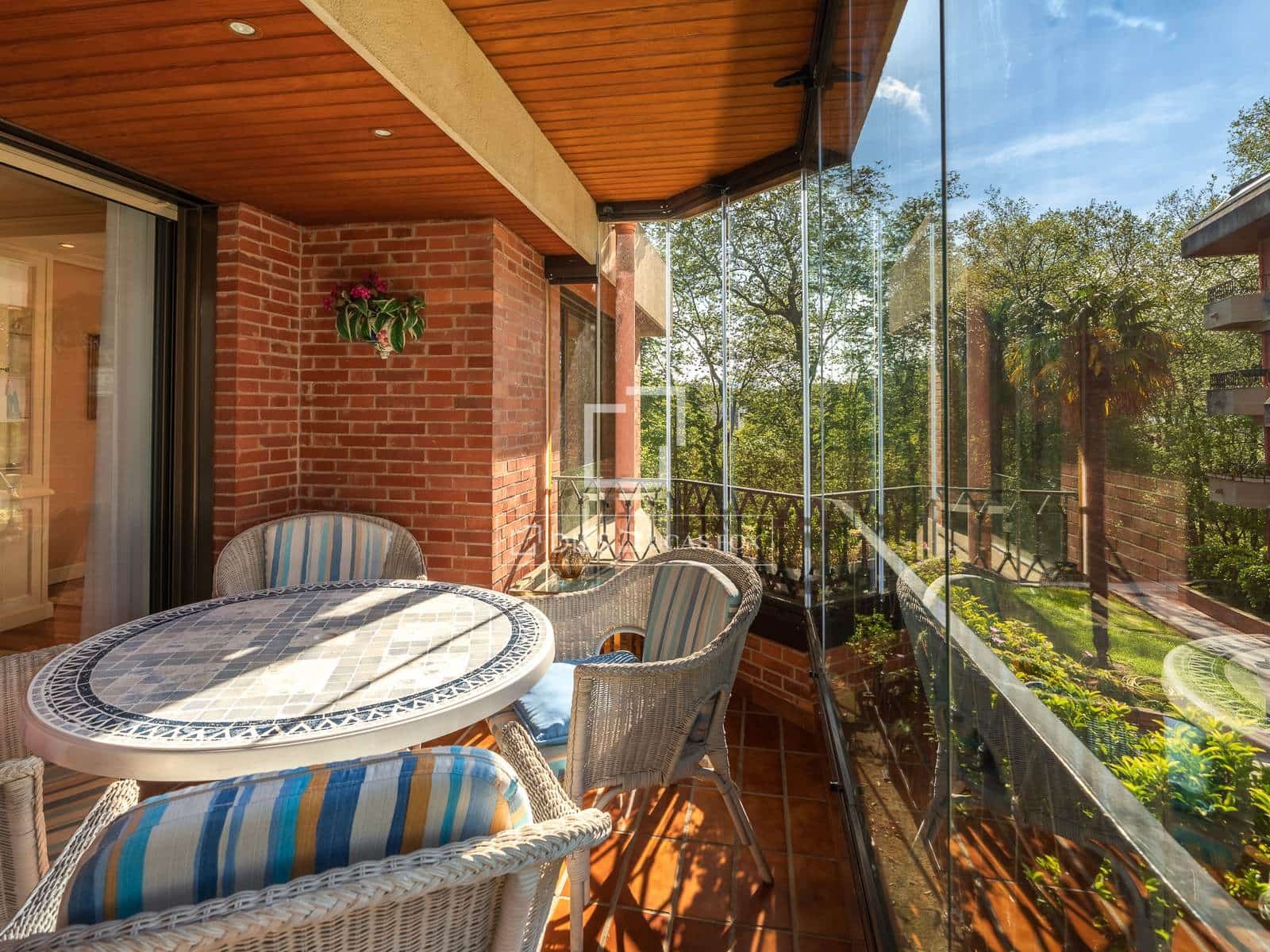 4 sypialnia Apartament na sprzedaż w Donostia-San Sebastian z basenem garażem - 2 650 000 € (Ref: 9798446)