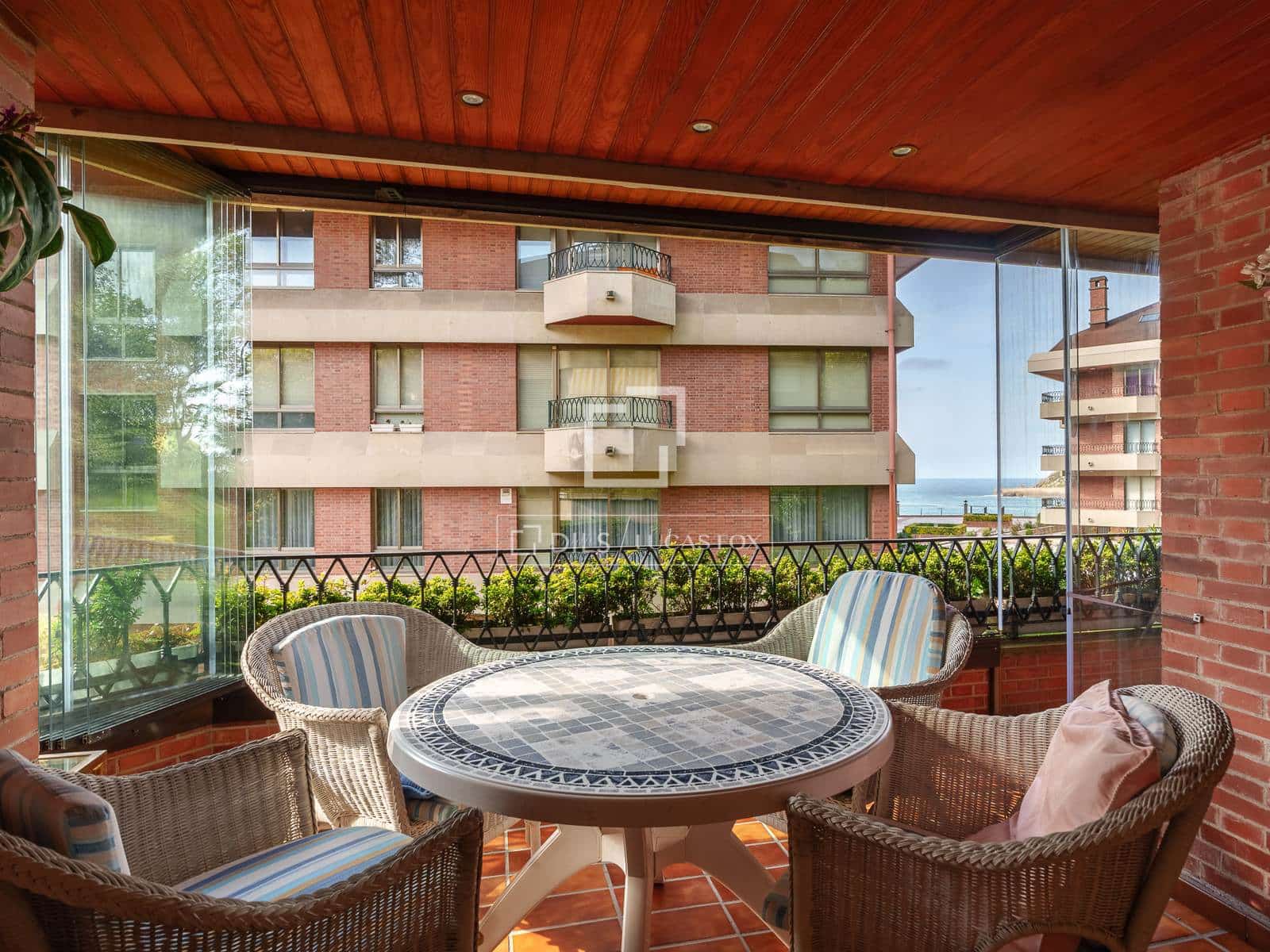 4 sypialnia Apartament na sprzedaż w Donostia-San Sebastian z basenem garażem - 2 650 000 € (Ref: 9798446)