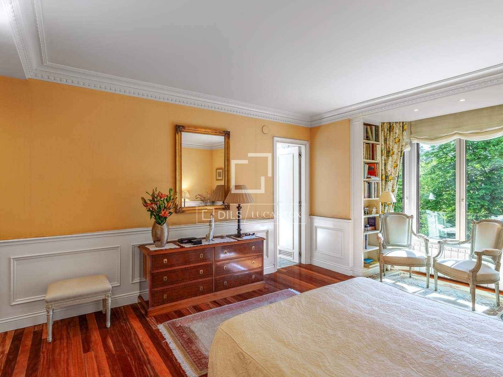 4 sypialnia Apartament na sprzedaż w Donostia-San Sebastian z basenem garażem - 2 650 000 € (Ref: 9798446)