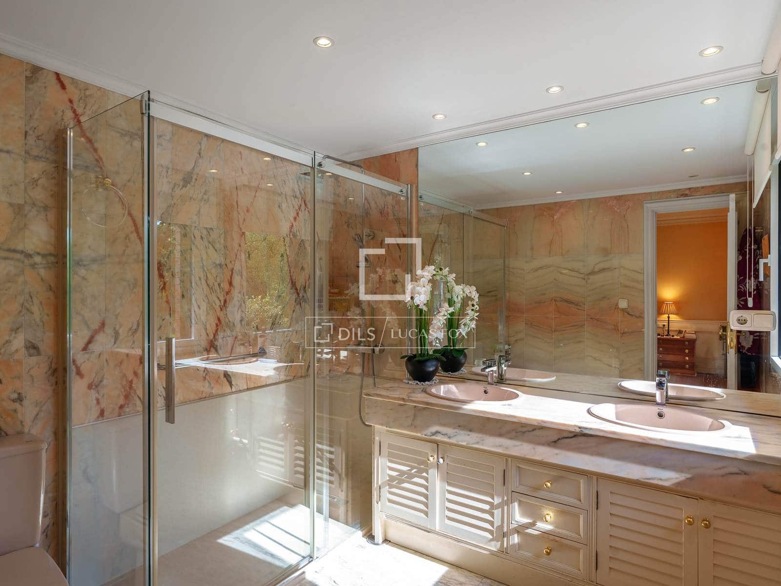 4 sypialnia Apartament na sprzedaż w Donostia-San Sebastian z basenem garażem - 2 650 000 € (Ref: 9798446)