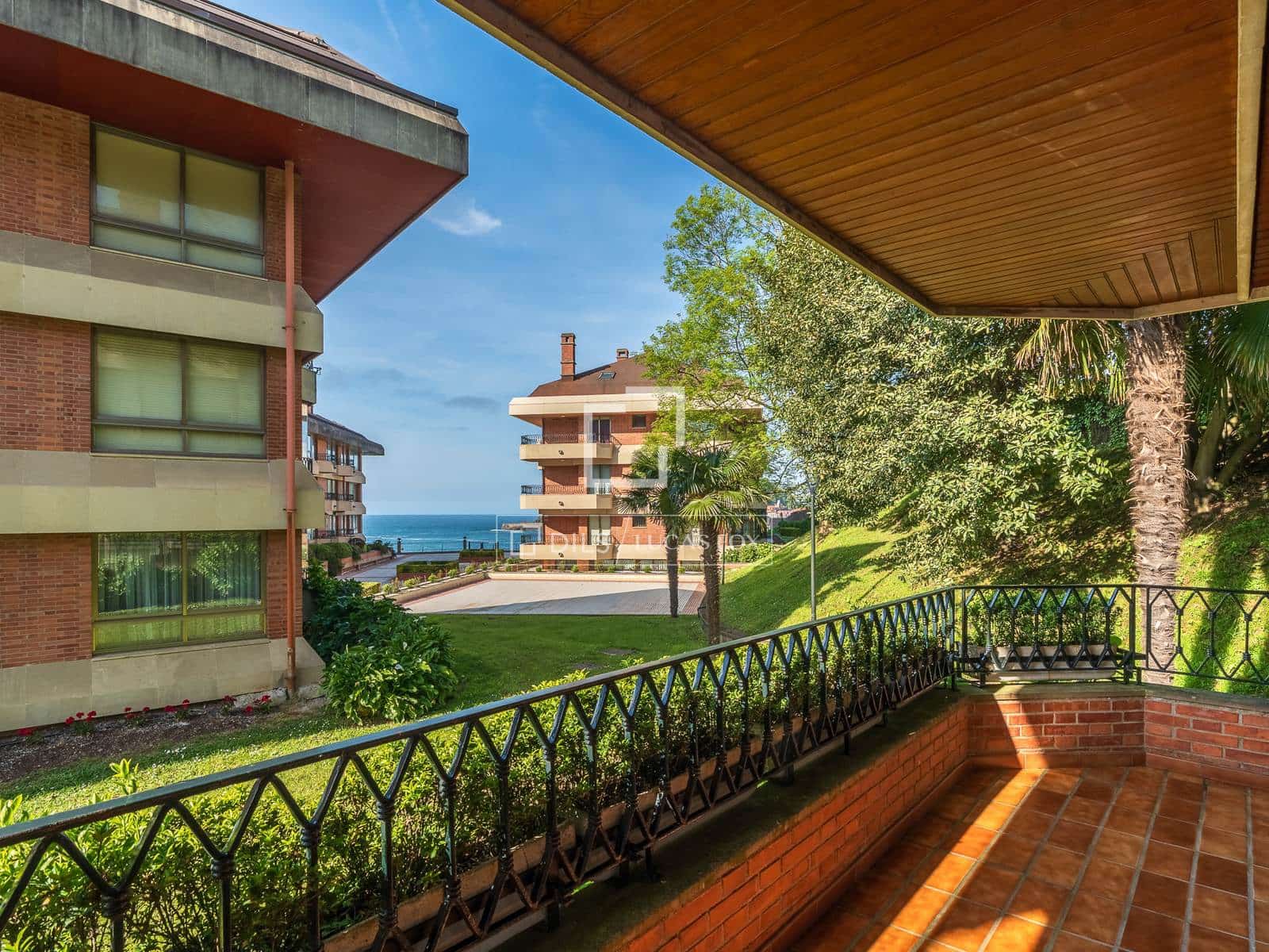 4 sypialnia Apartament na sprzedaż w Donostia-San Sebastian z basenem garażem - 2 650 000 € (Ref: 9798446)