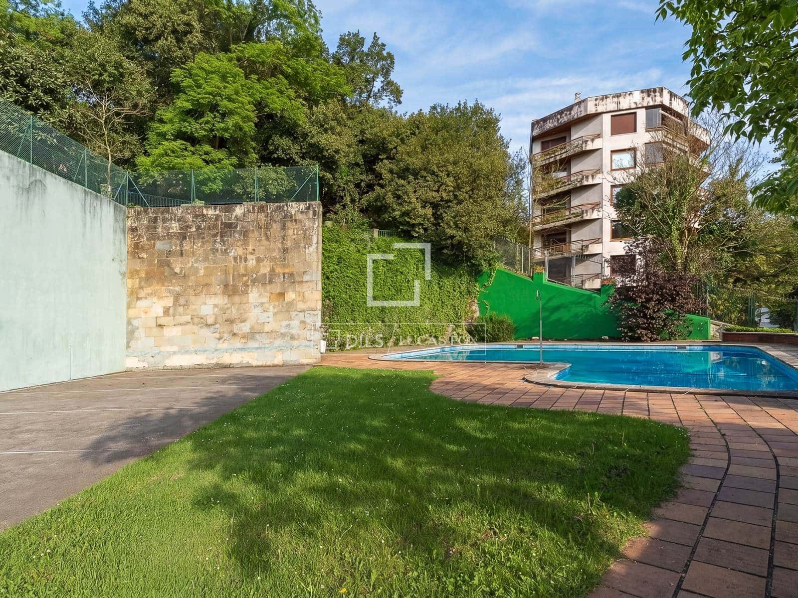 4 sypialnia Apartament na sprzedaż w Donostia-San Sebastian z basenem garażem - 2 650 000 € (Ref: 9798446)