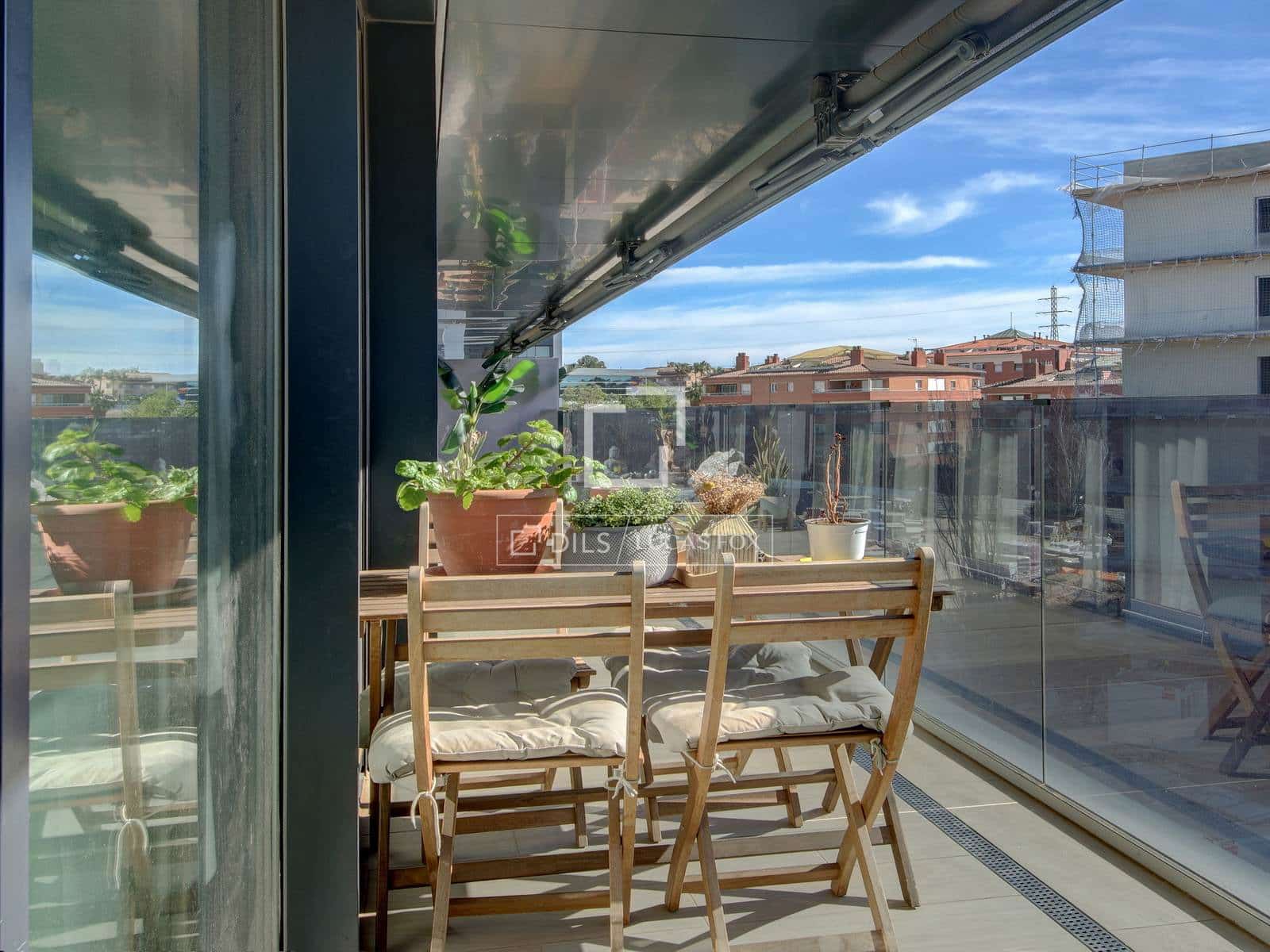 4 bedroom Apartment for sale in Sant Just Desvern with pool garage - € 770,000 (Ref: 9801438)